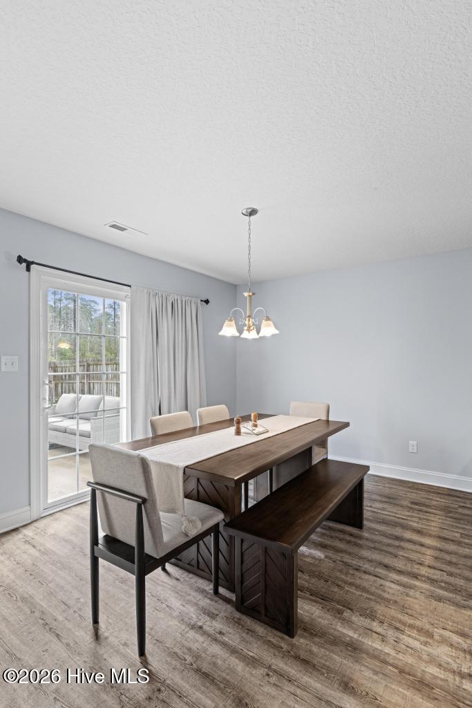 100560376 | Photo 14