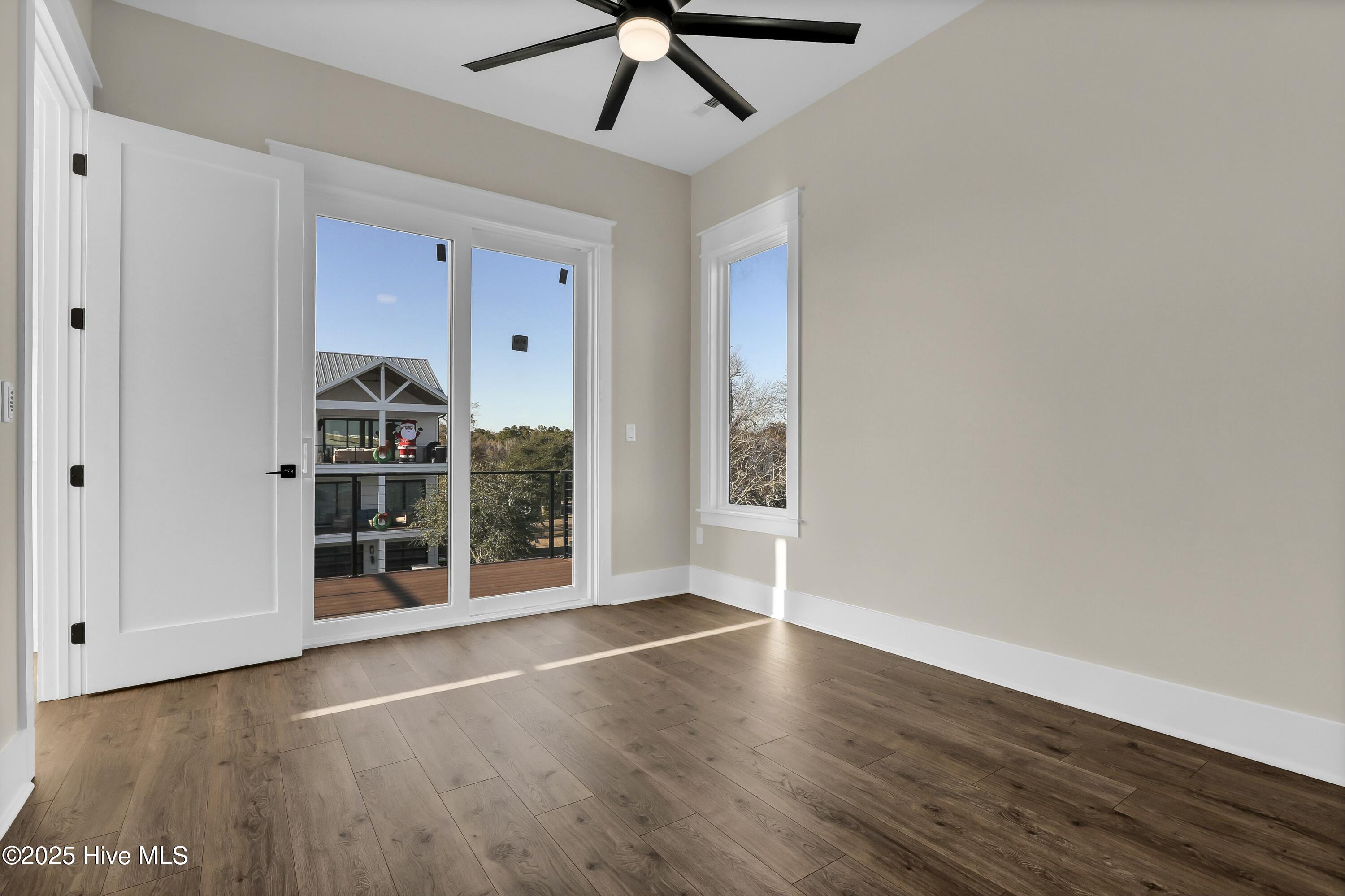 100544743 | Photo 19