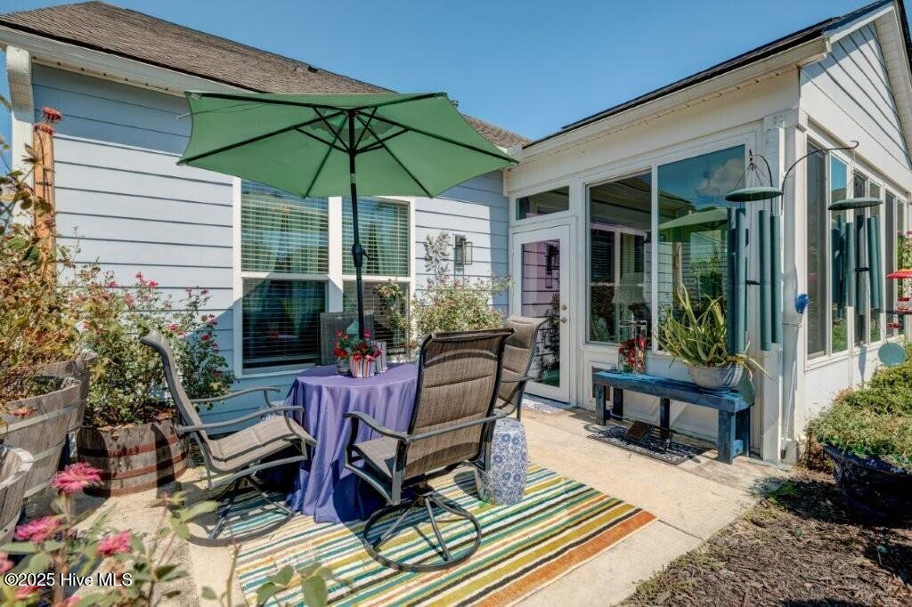 100552801 | Photo 43