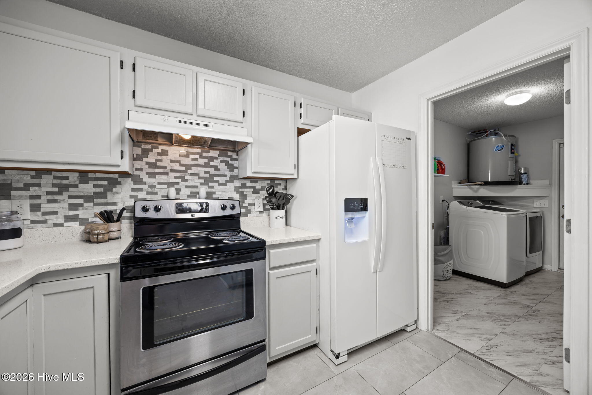 100551976 | Photo 13