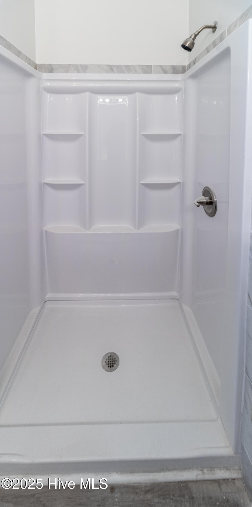 100536848 | Photo 27