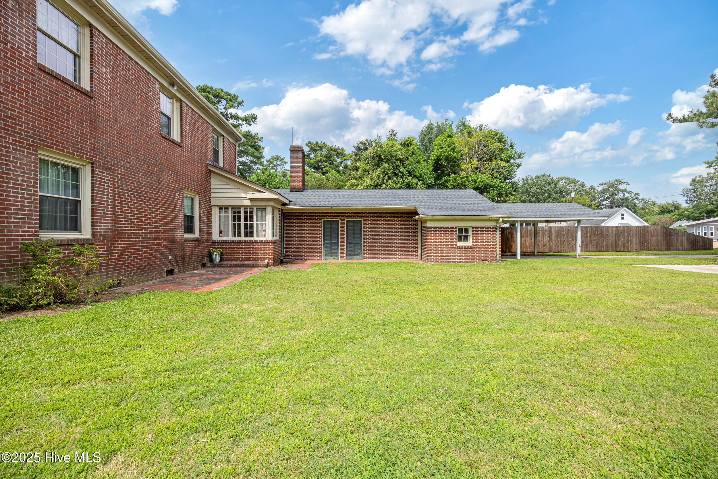 1300 Fairfax Avenue, Elizabeth City, NC, 27909