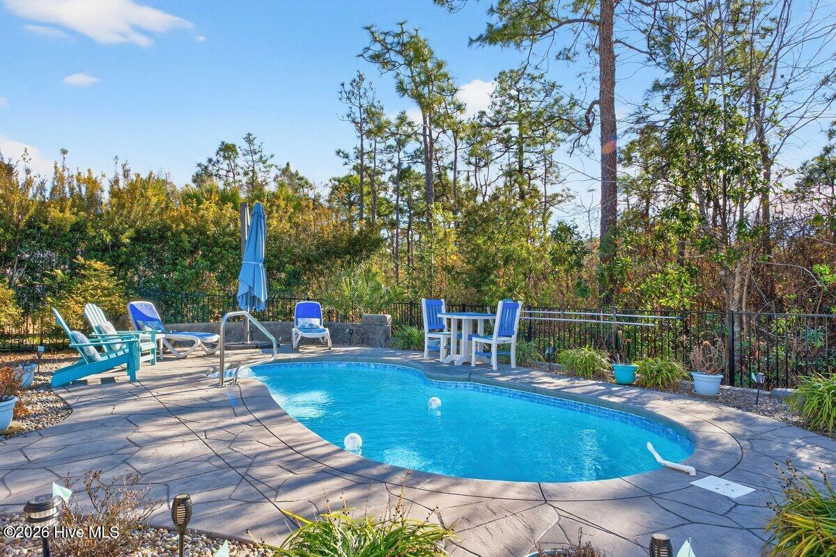 100546549 | Photo 39