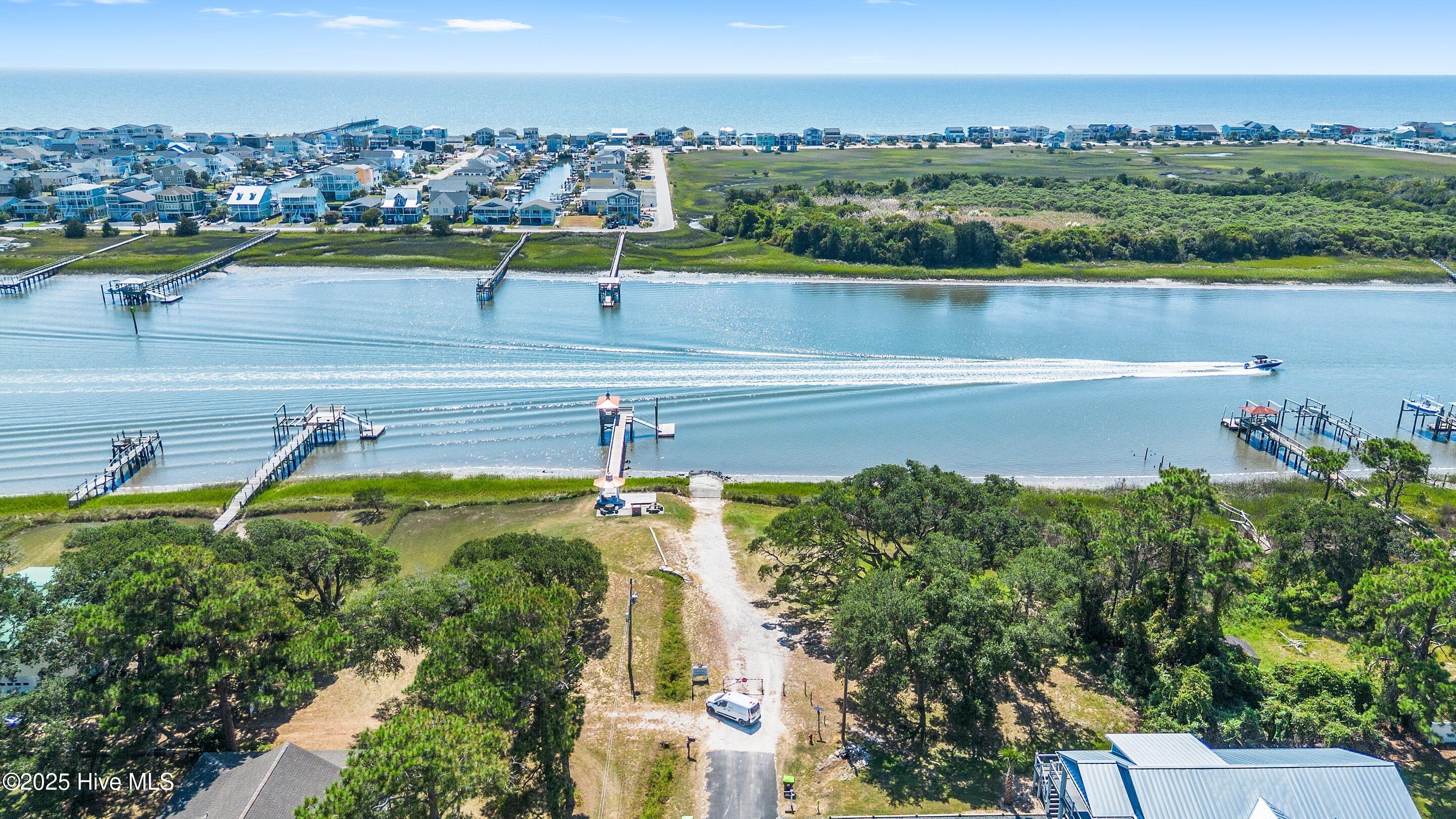 2643 Nags Head Road SW, Supply, NC, 28462