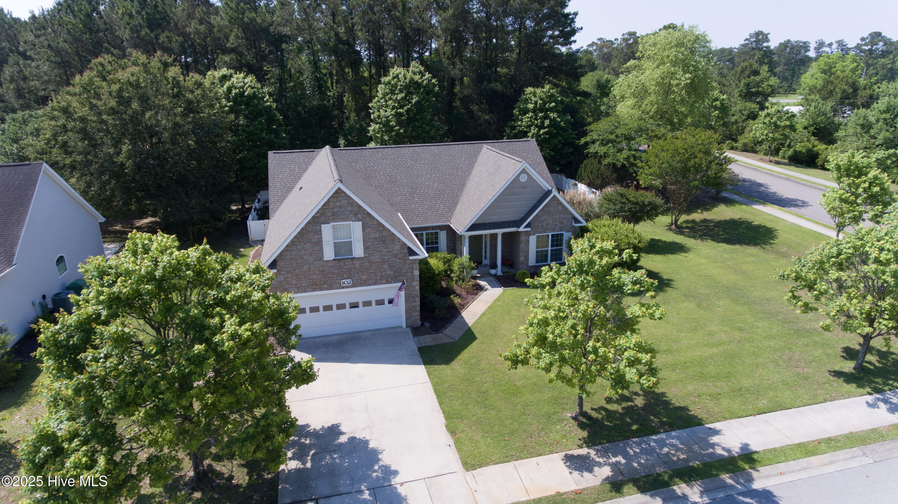 100507772 | Photo 33