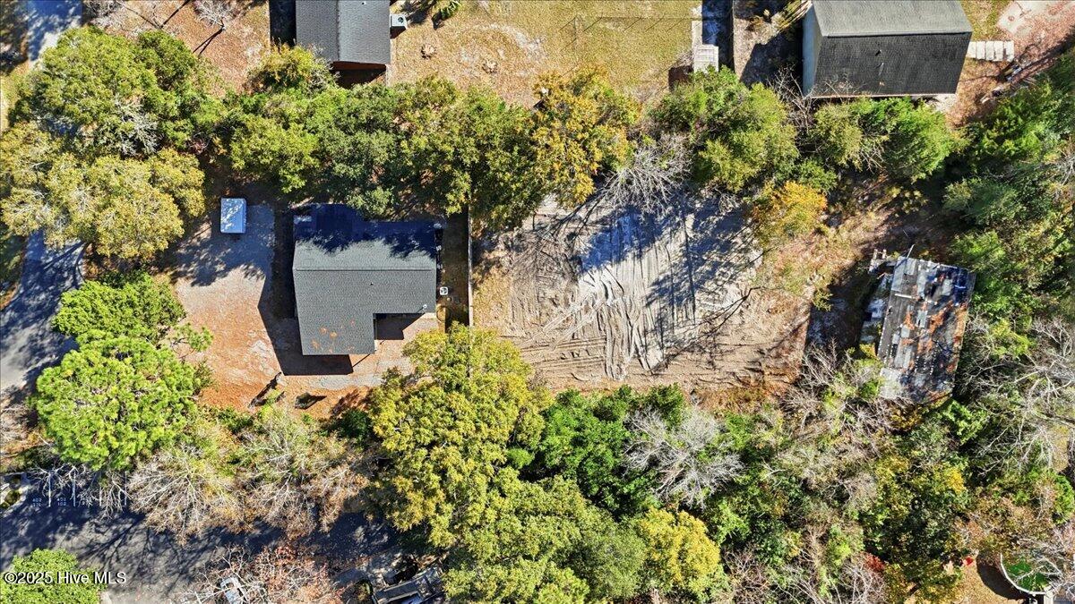 100545408 | Photo 39