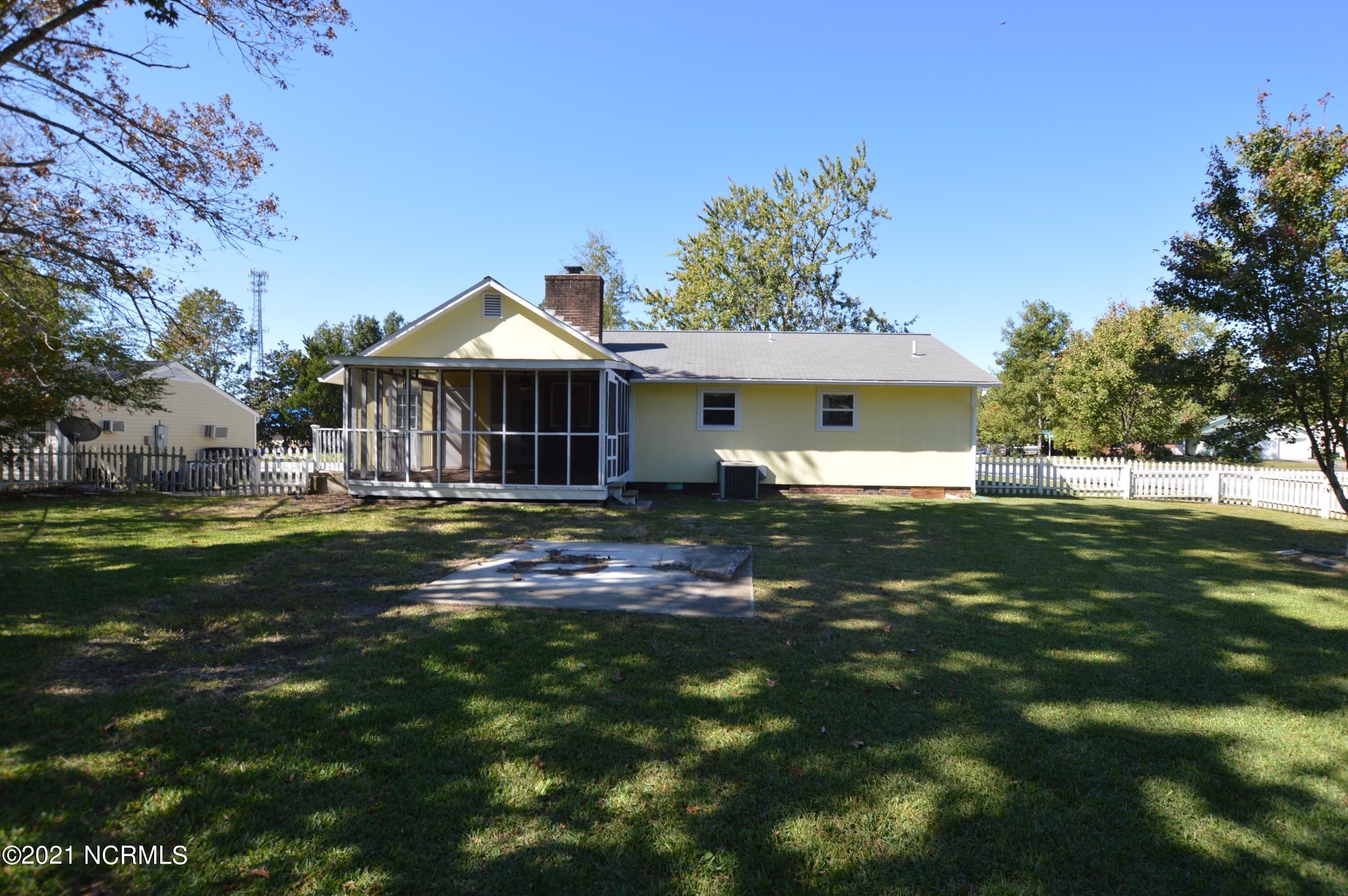 100562914 | Photo 29