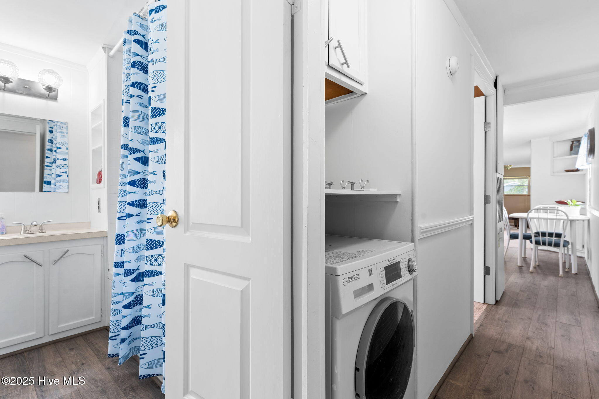 100521854 | Photo 19