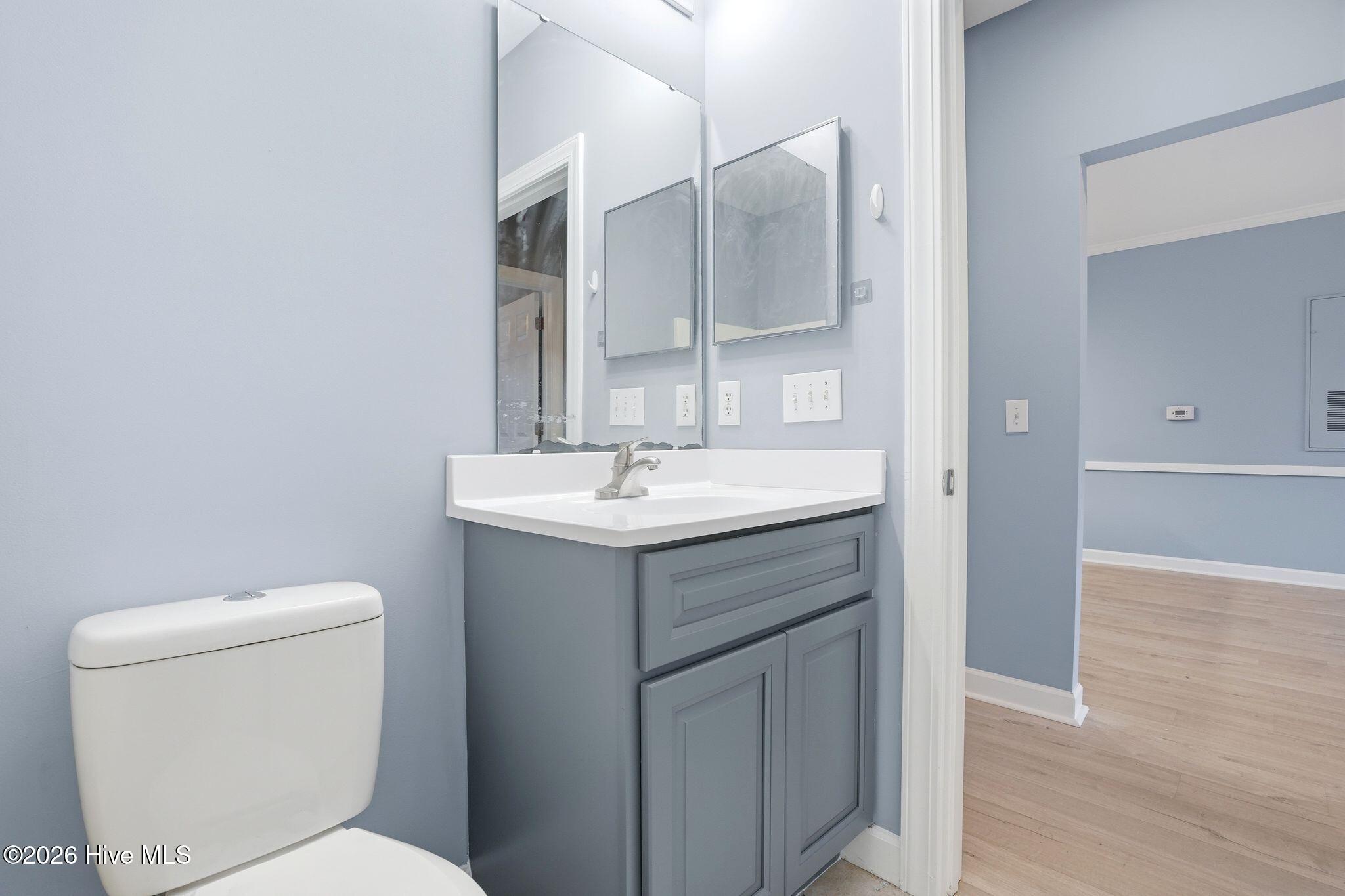 100559771 | Photo 32