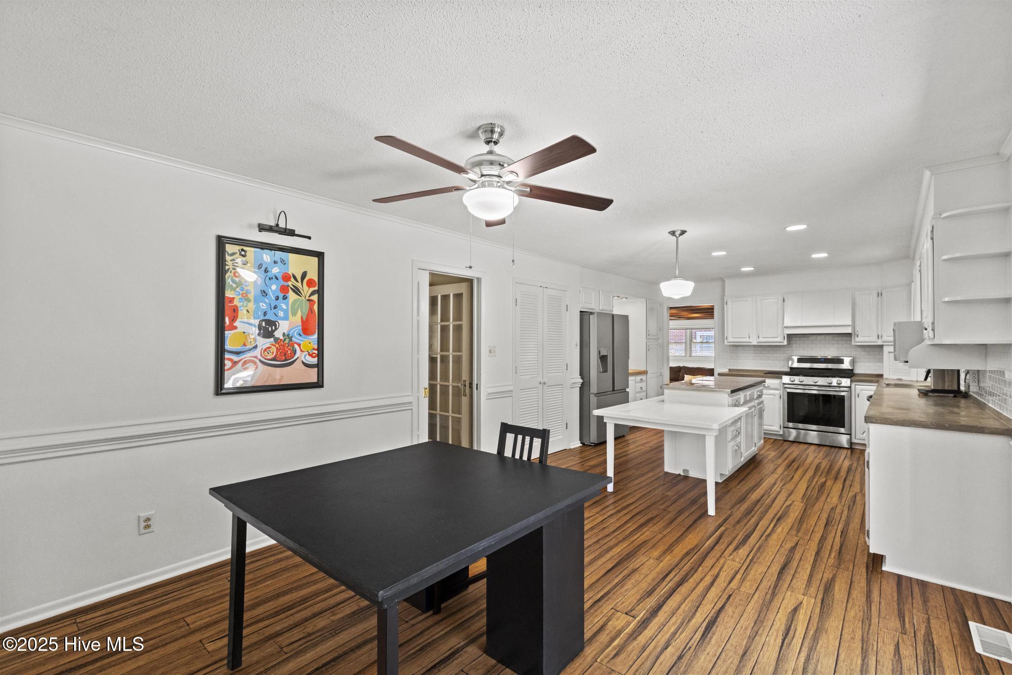 100540981 | Photo 17