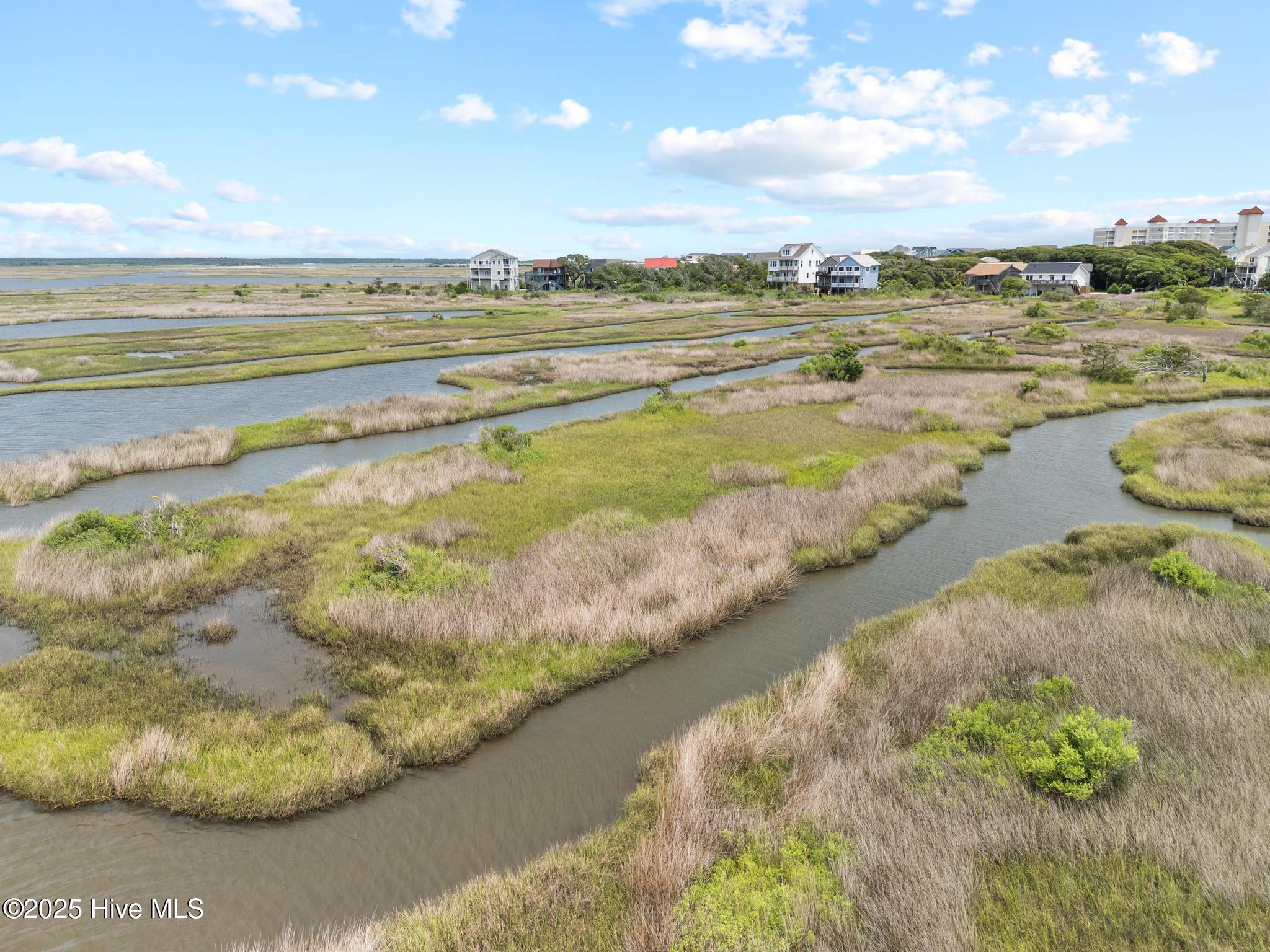 100511238 | Photo 77