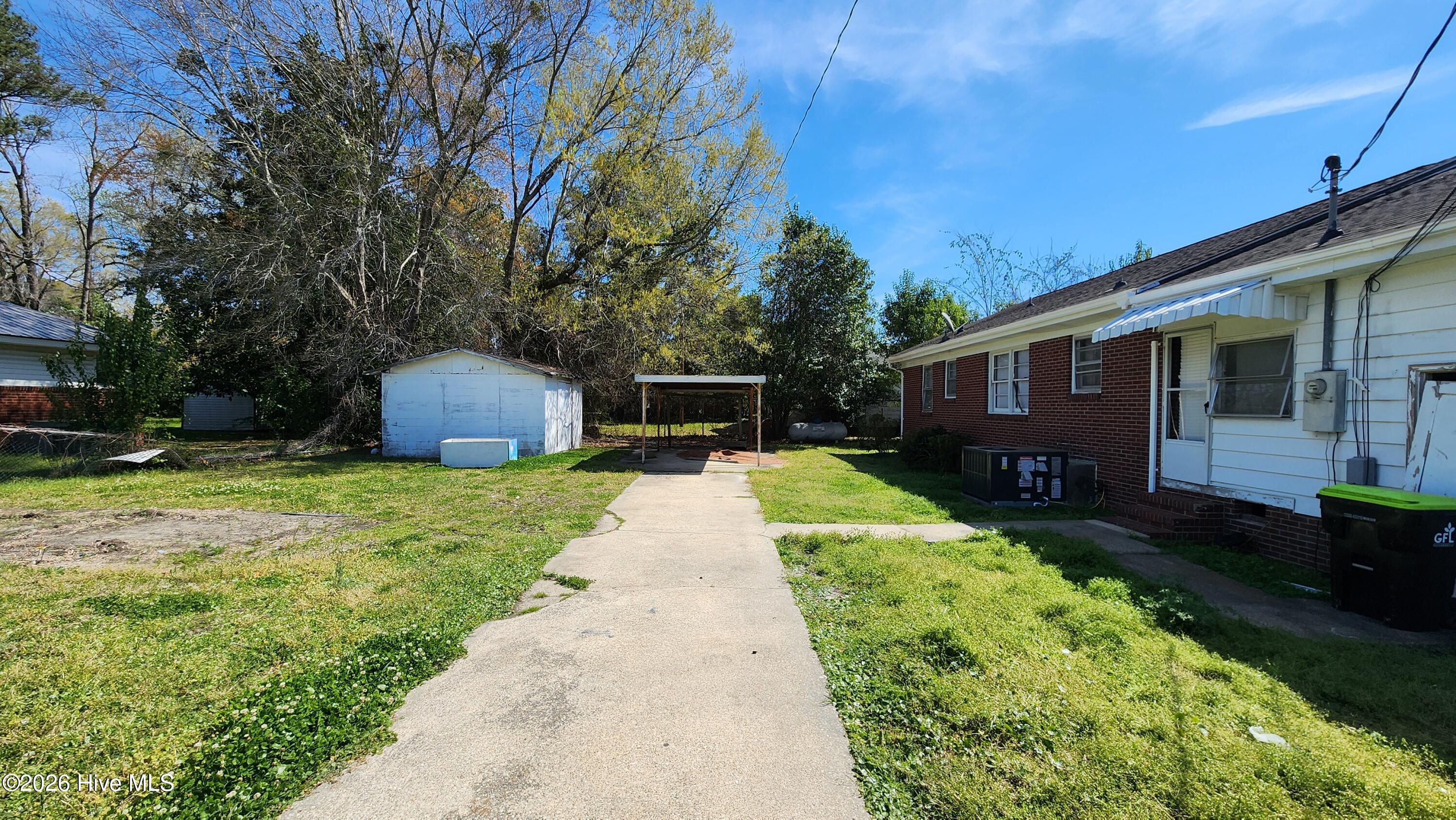 100565355 | Photo 10