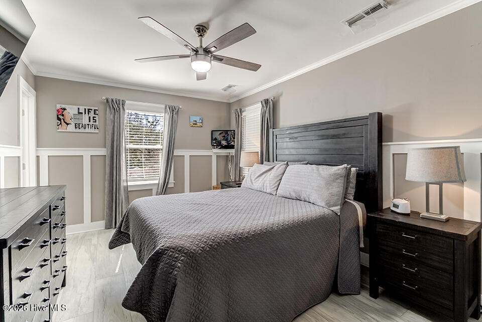 100557542 | Photo 22