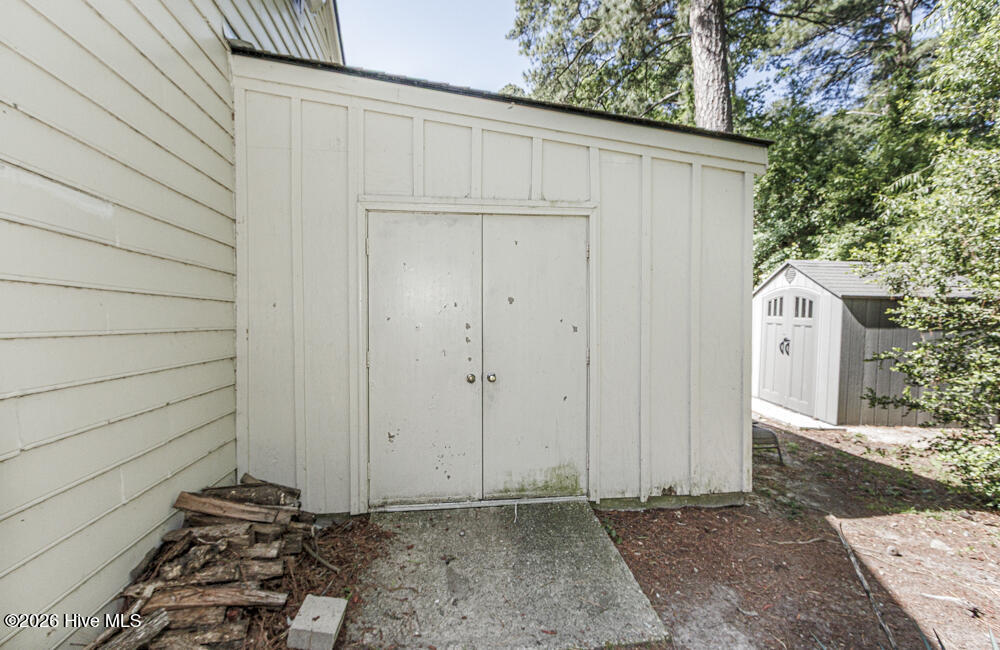 Attached garage storage