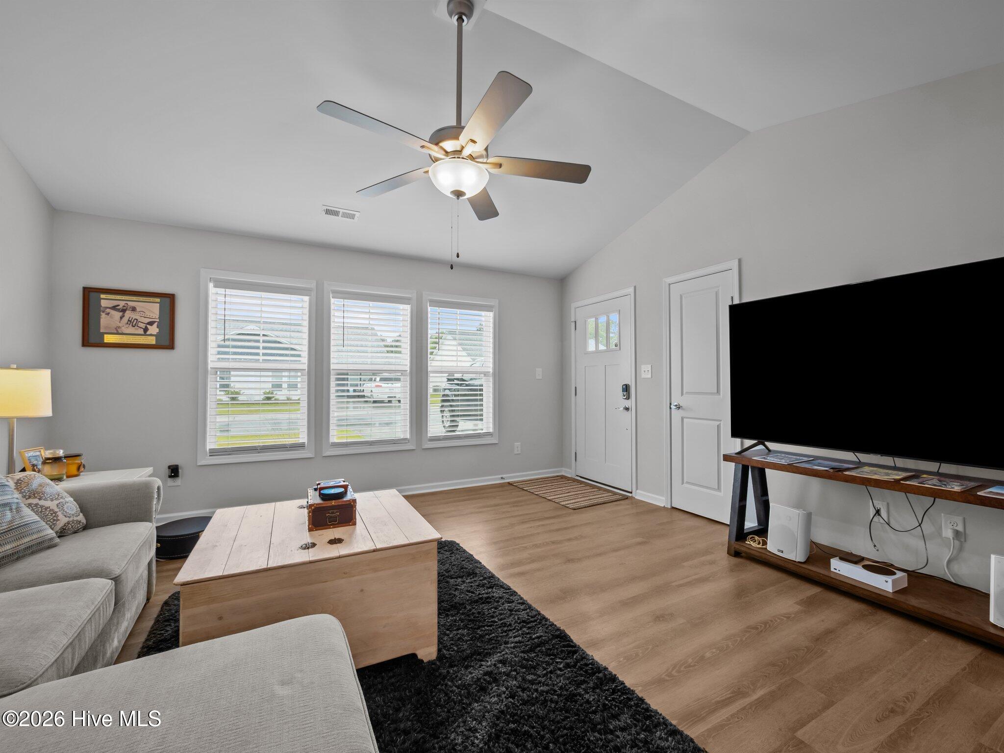 602 Villa Cove,Newport