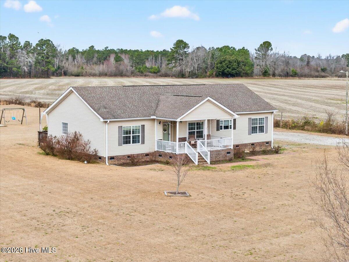 100551203 | Photo 44