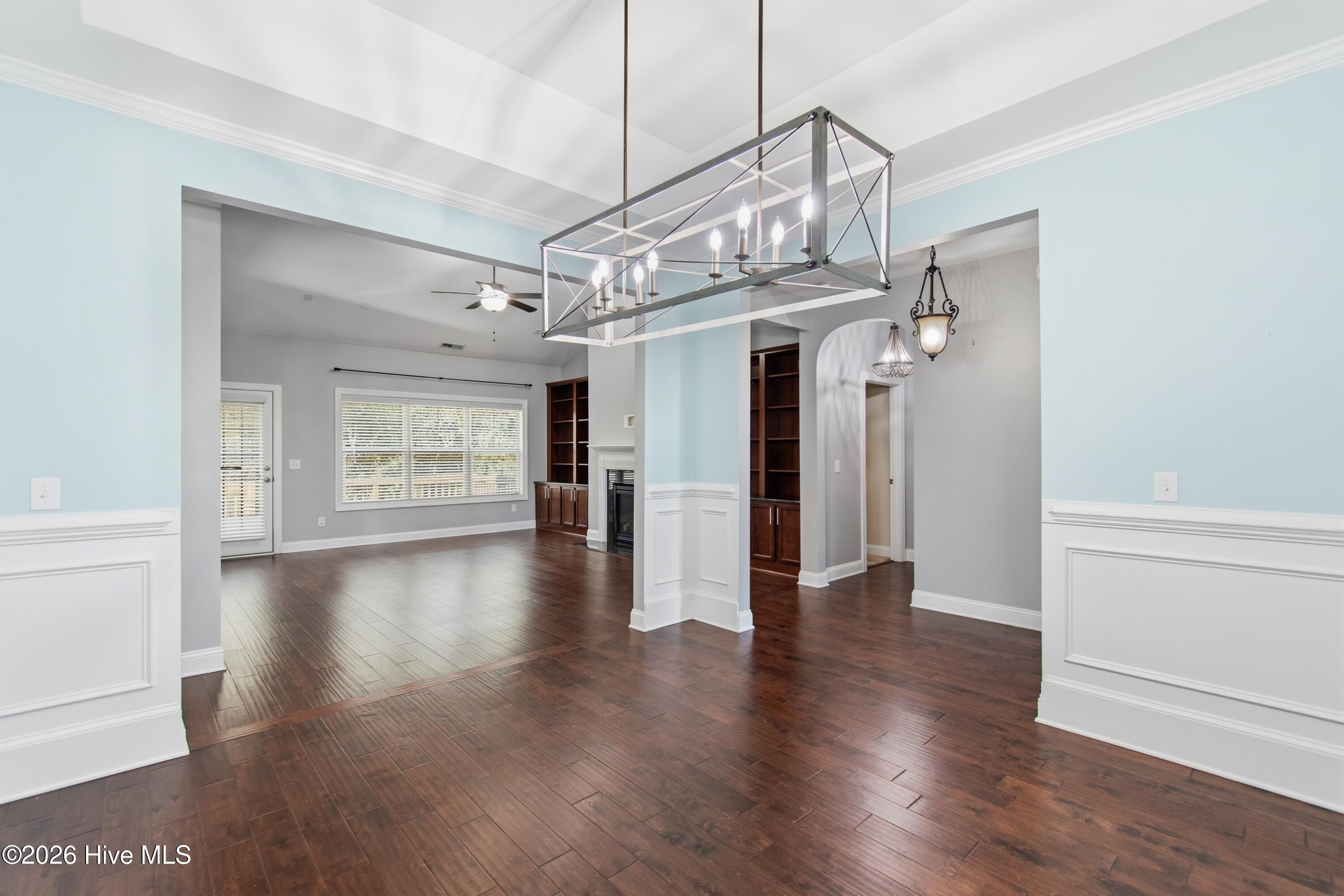 100549174 | Photo 11