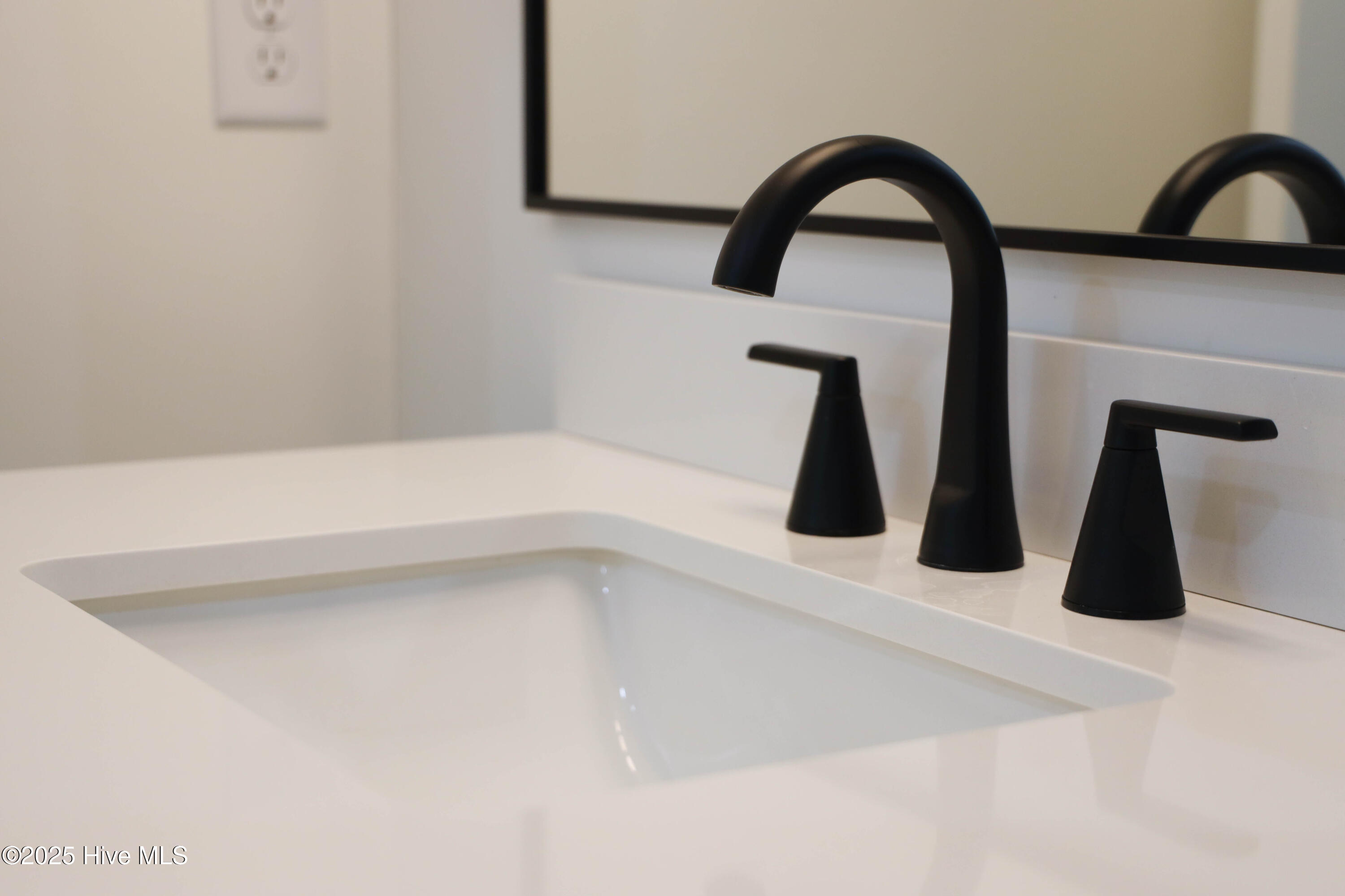 100539536 | Photo 54