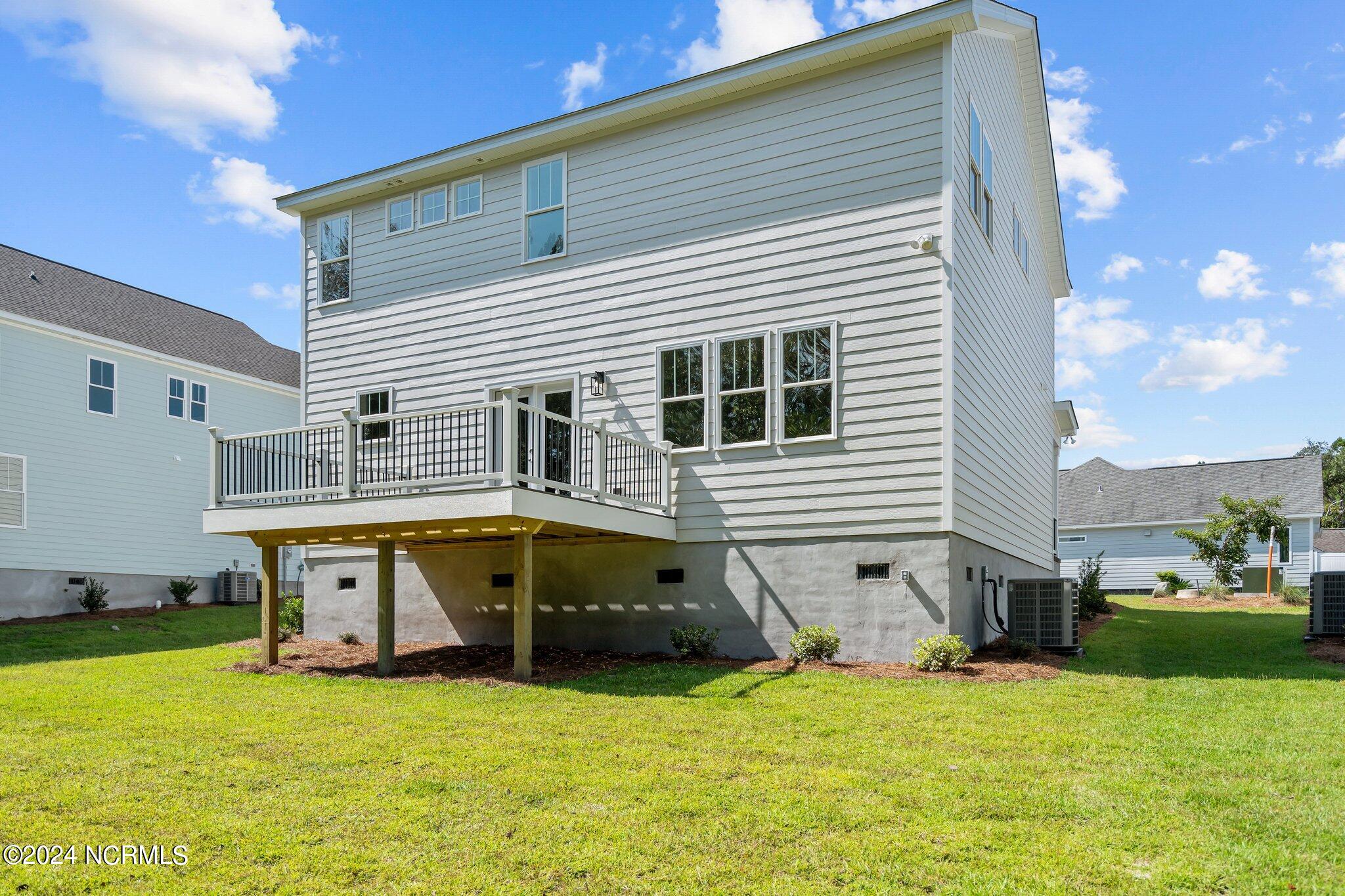 100439102 | Photo 52