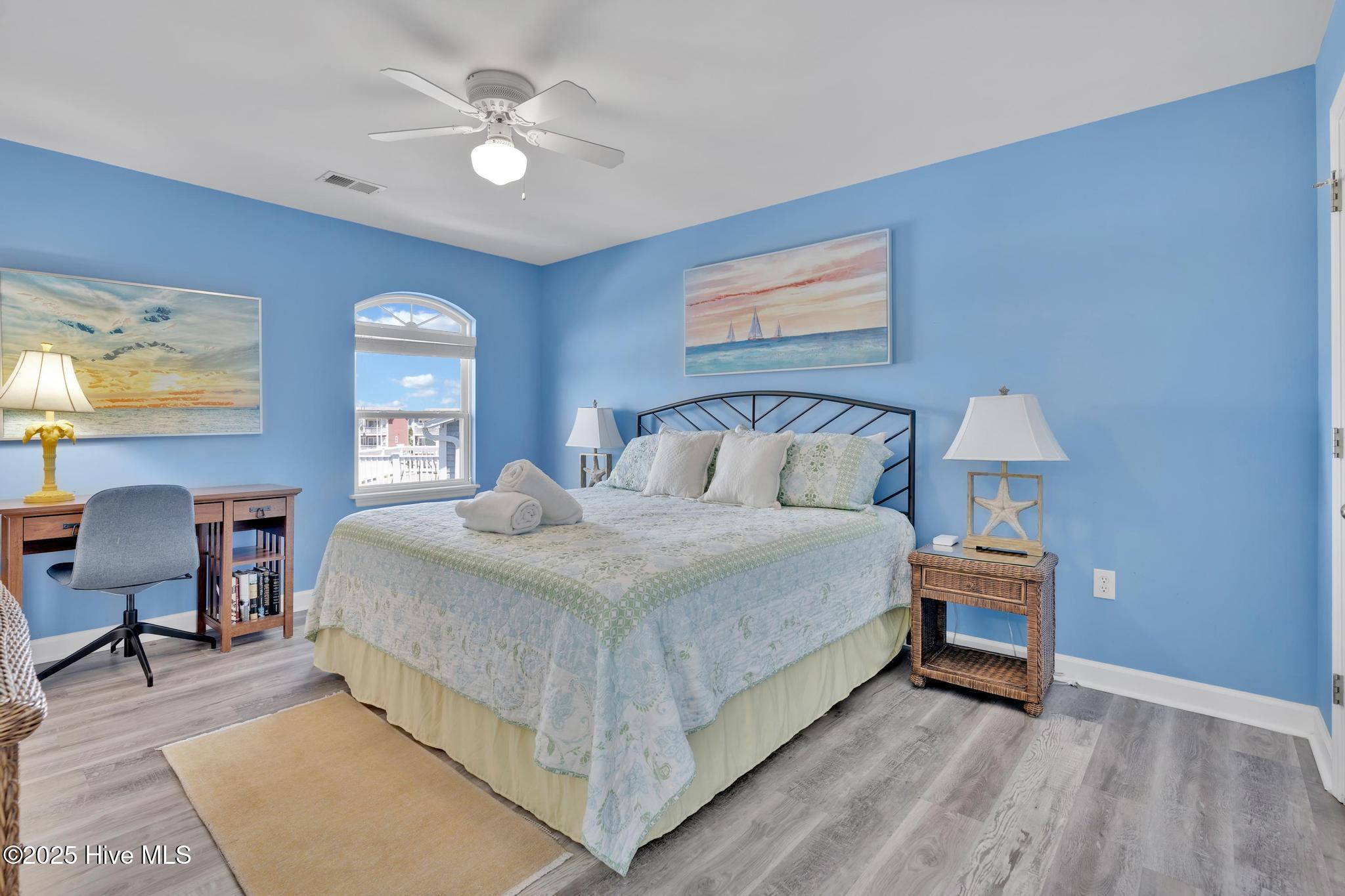 100516997 | Photo 61