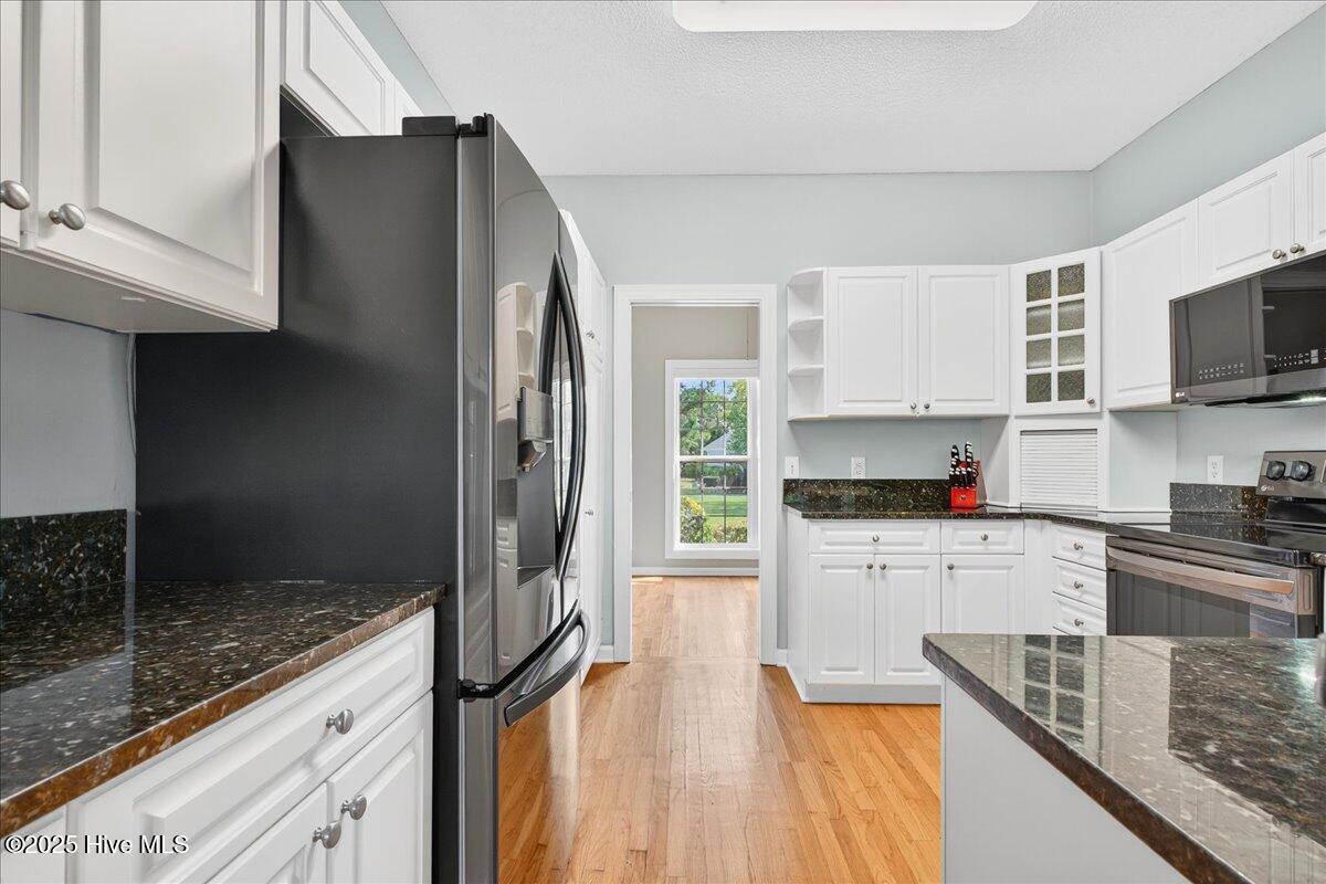 100561885 | Photo 31