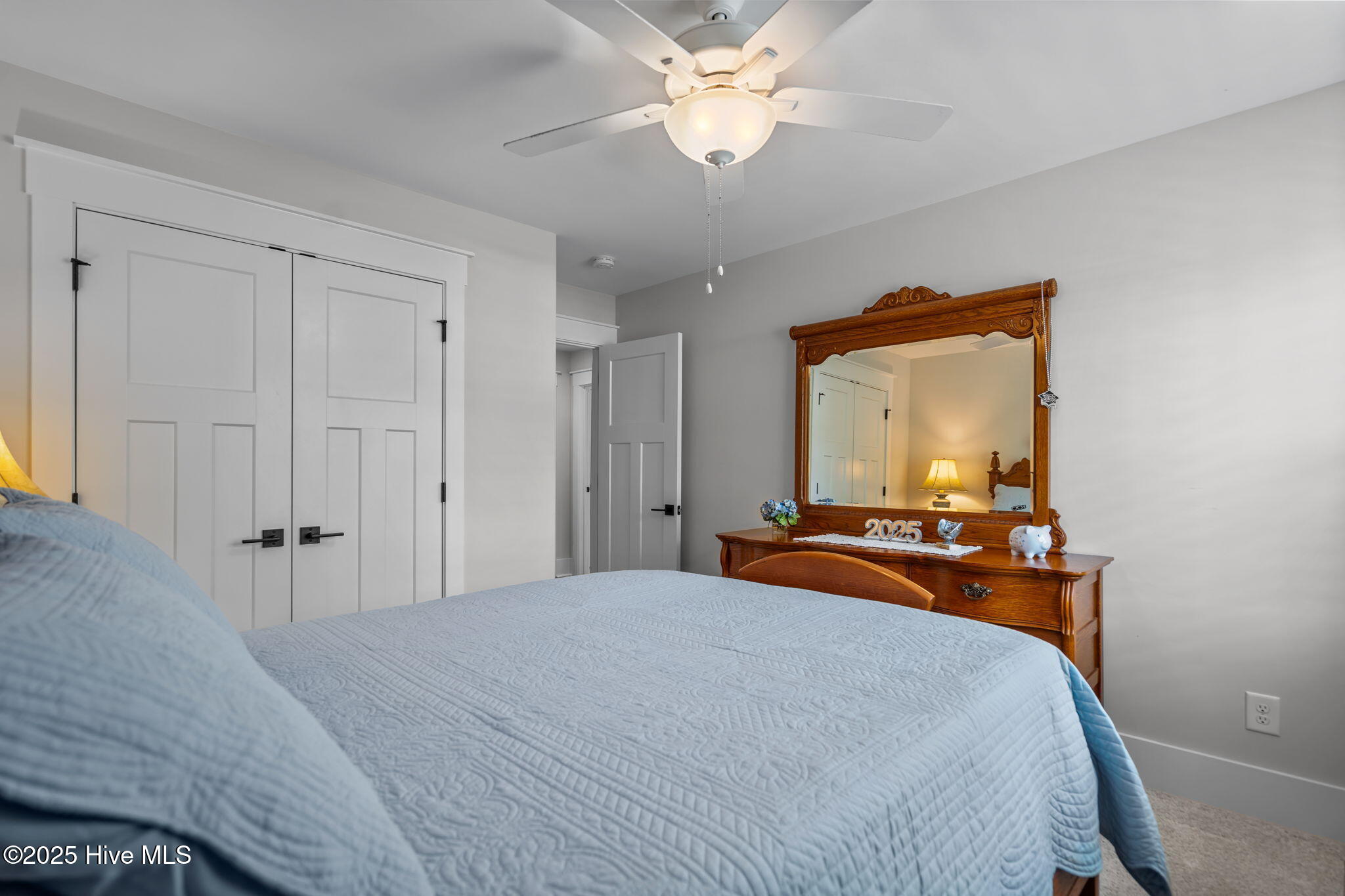 100526969 | Photo 33