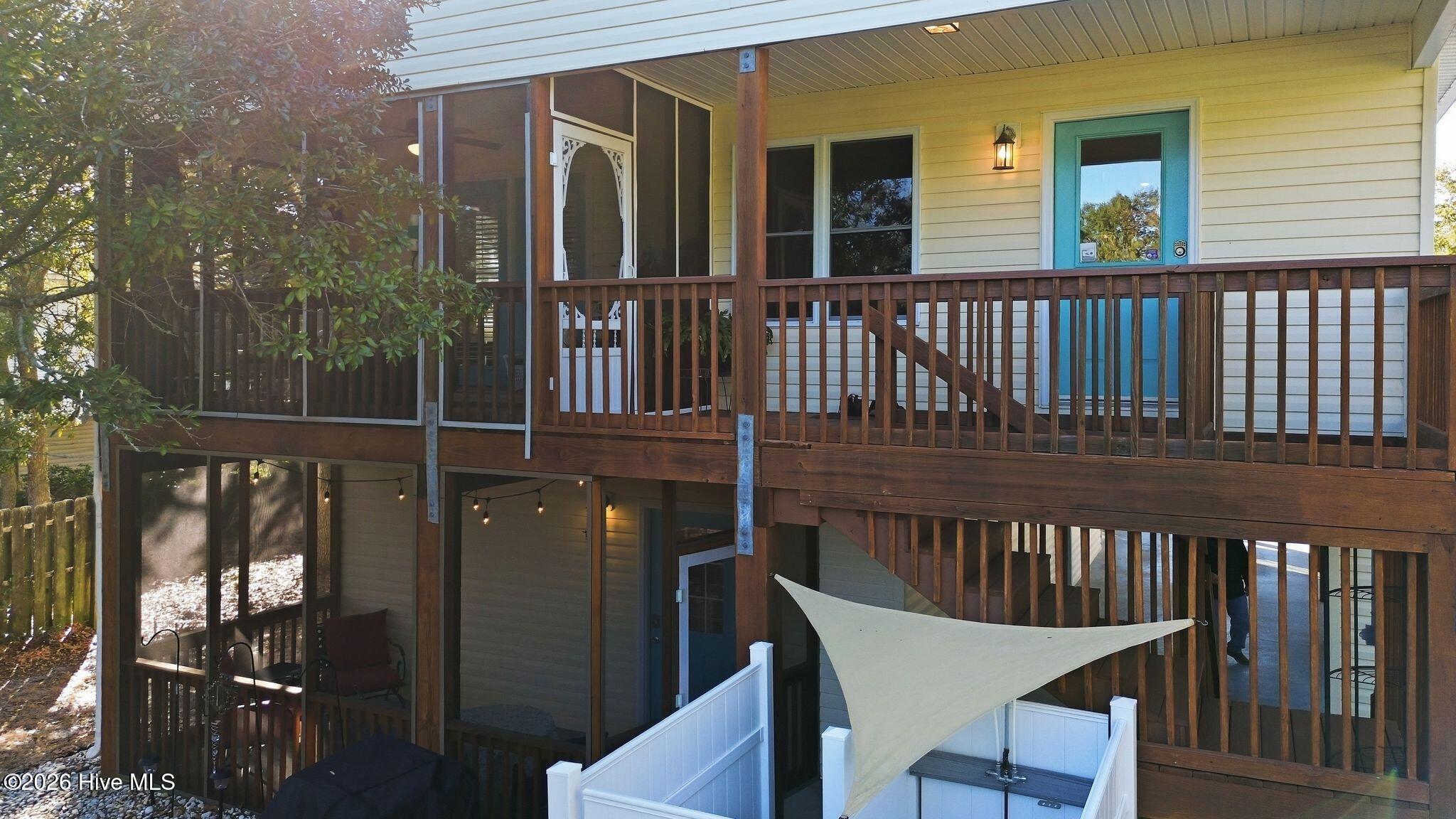 100555111 | Photo 76