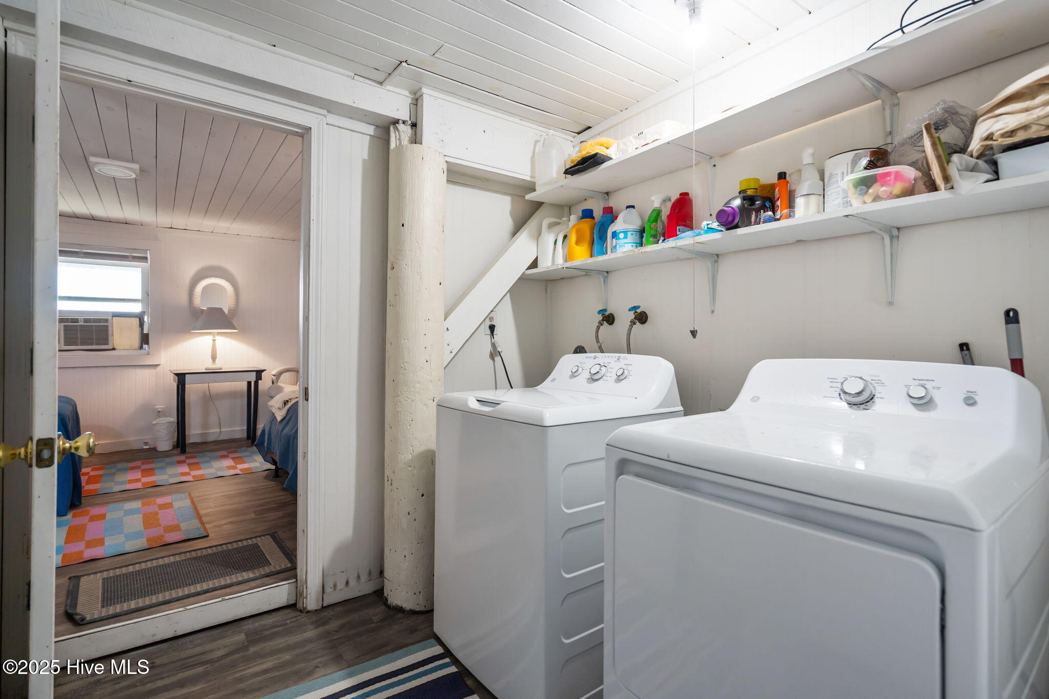 100539644 | Photo 54