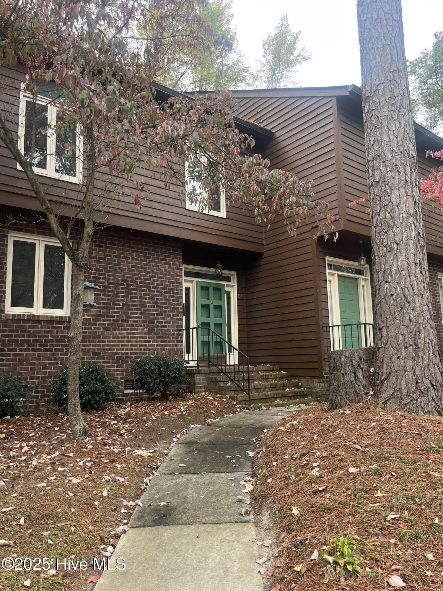 Homes for sale in Wilson, NC | 1311 Forest Hills Rd Nw #E4, Wilson, NC 27896 | MLS# 100538663