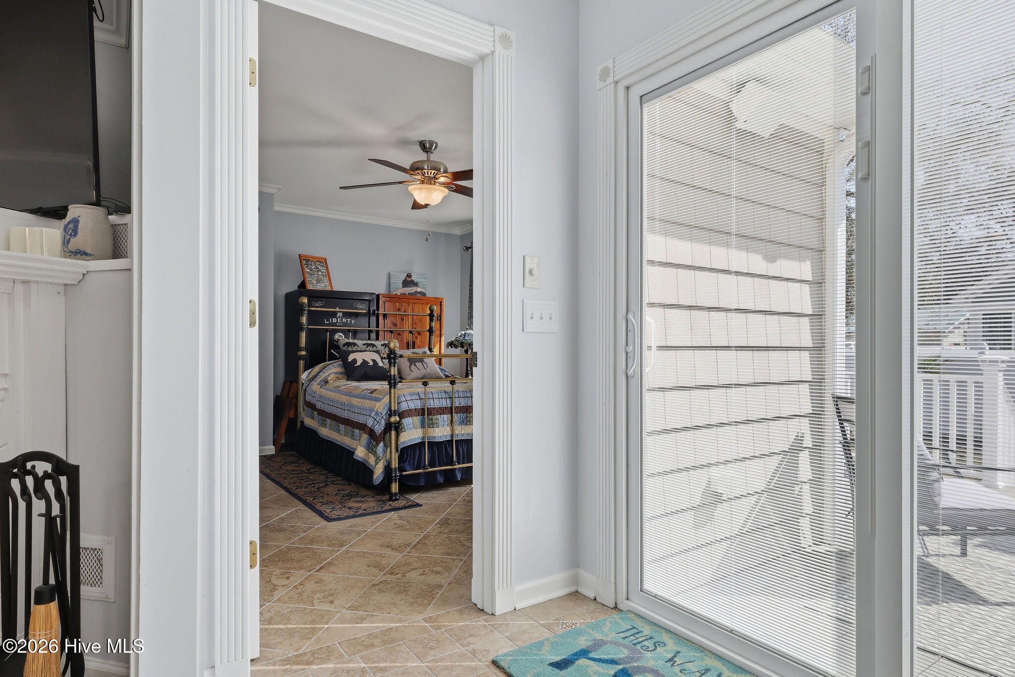 100564748 | Photo 38