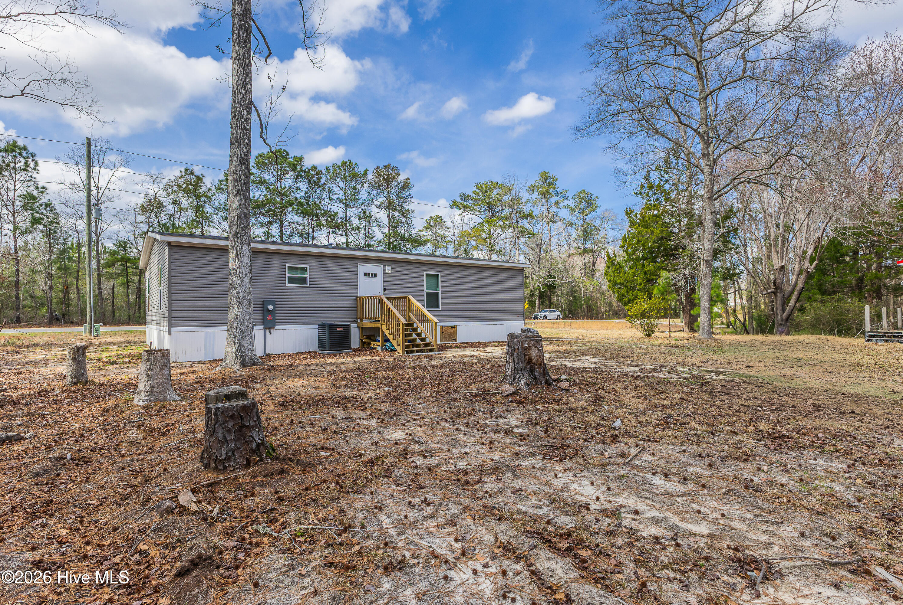 100558800 | Photo 30