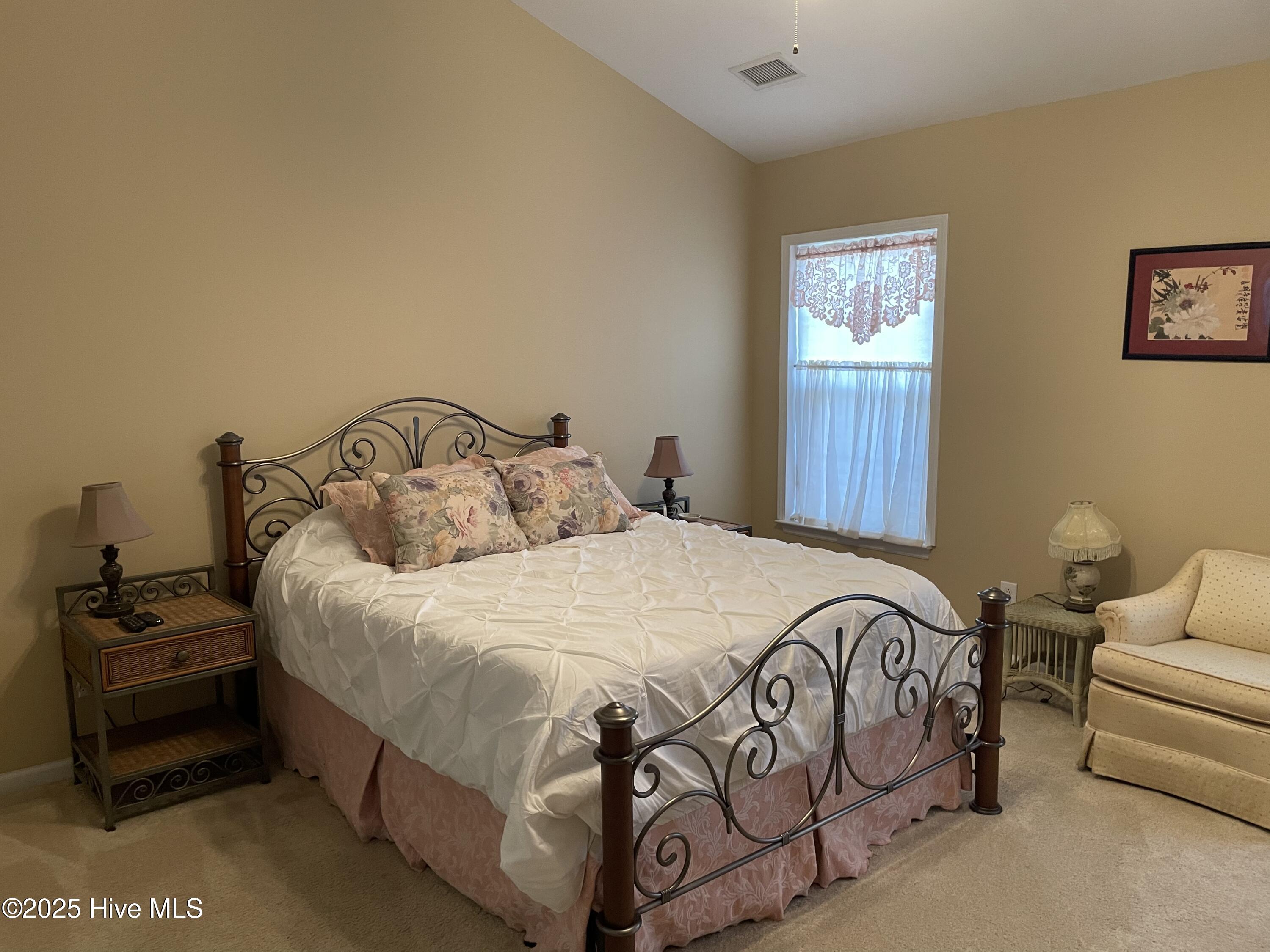 100536216 | Photo 19