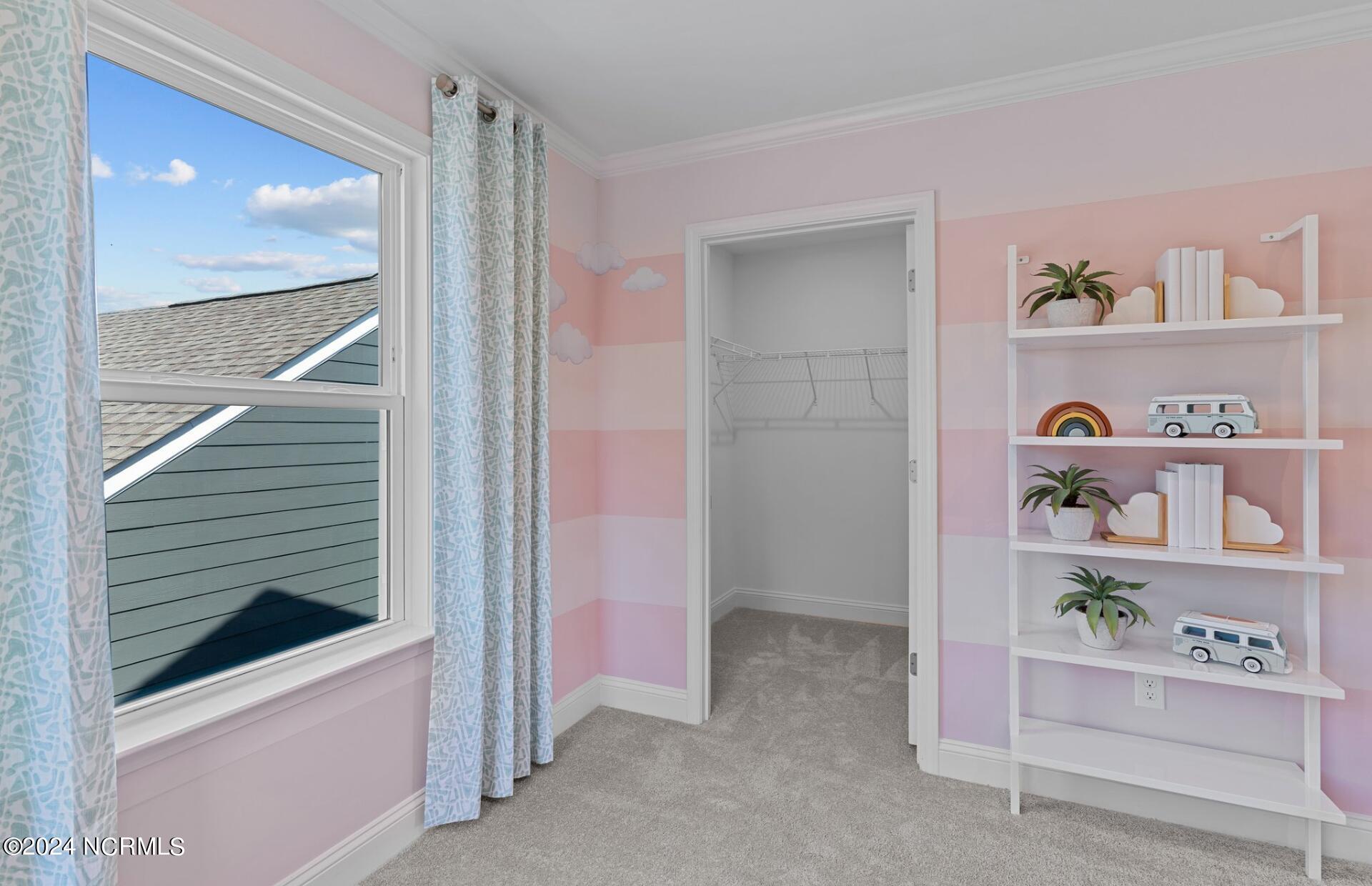 100535011 | Photo 28