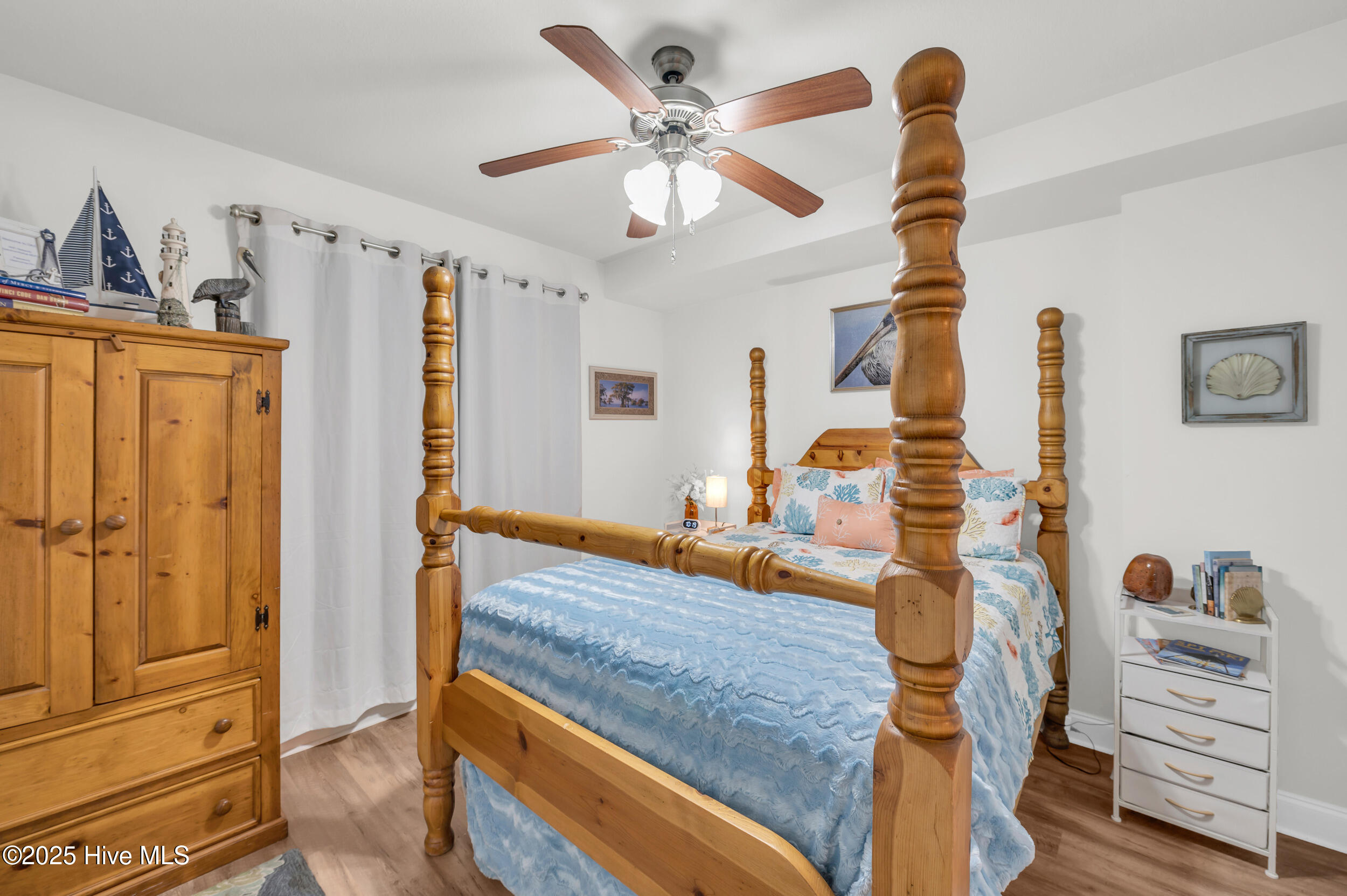 100519545 | Photo 24