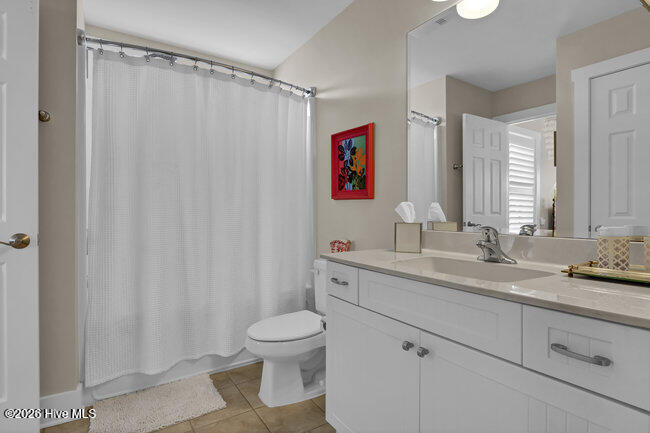 100552893 | Photo 54