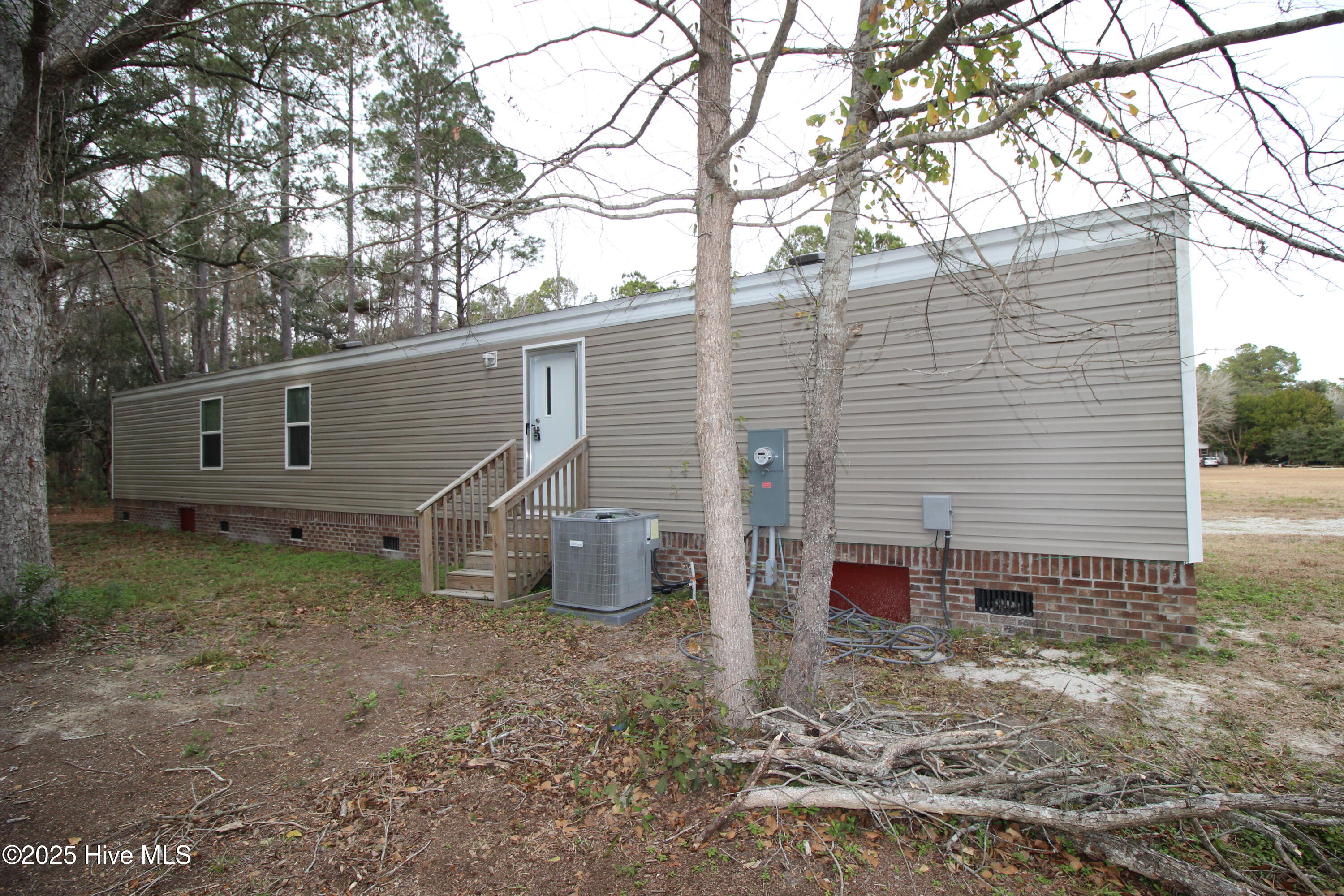 100548481 | Photo 27