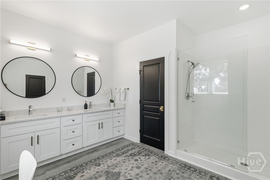 Owner's Bath