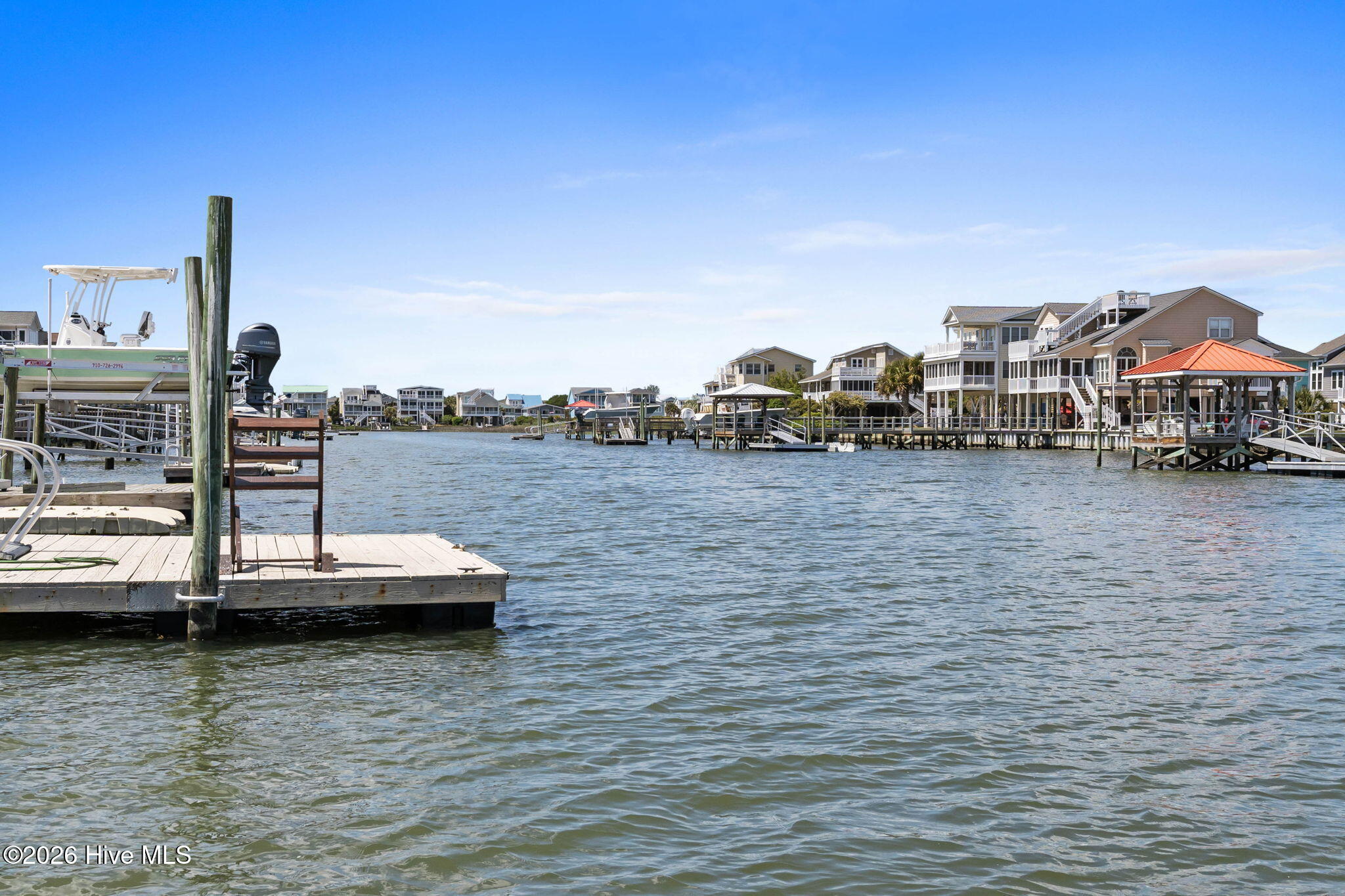 100566537 | Photo 10