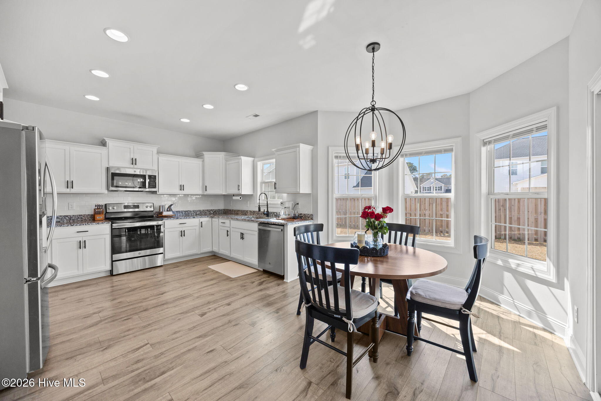 100556491 | Photo 20