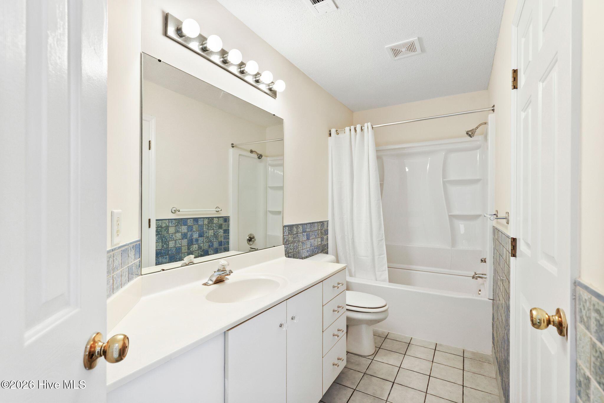 100558031 | Photo 31