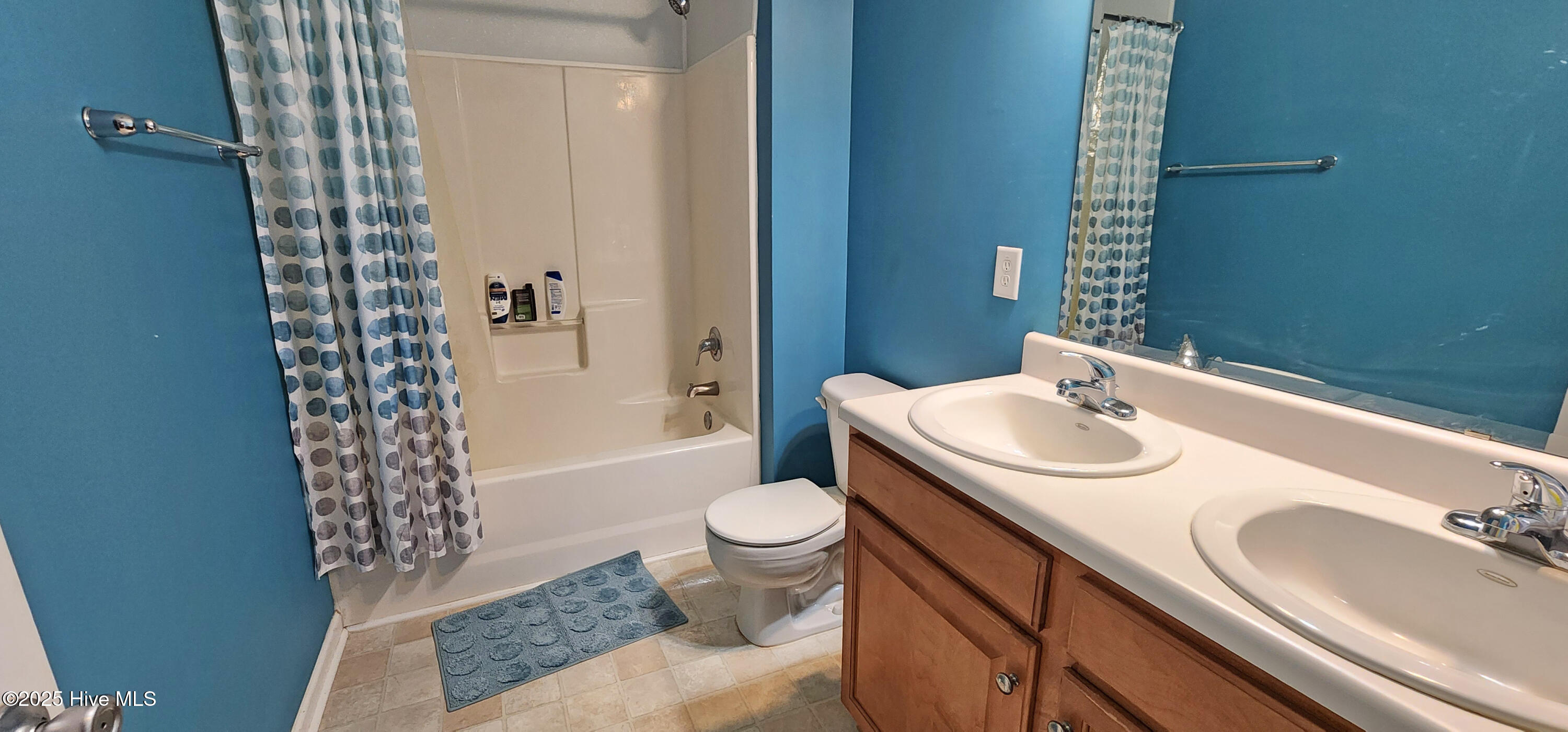 100530616 | Photo 12