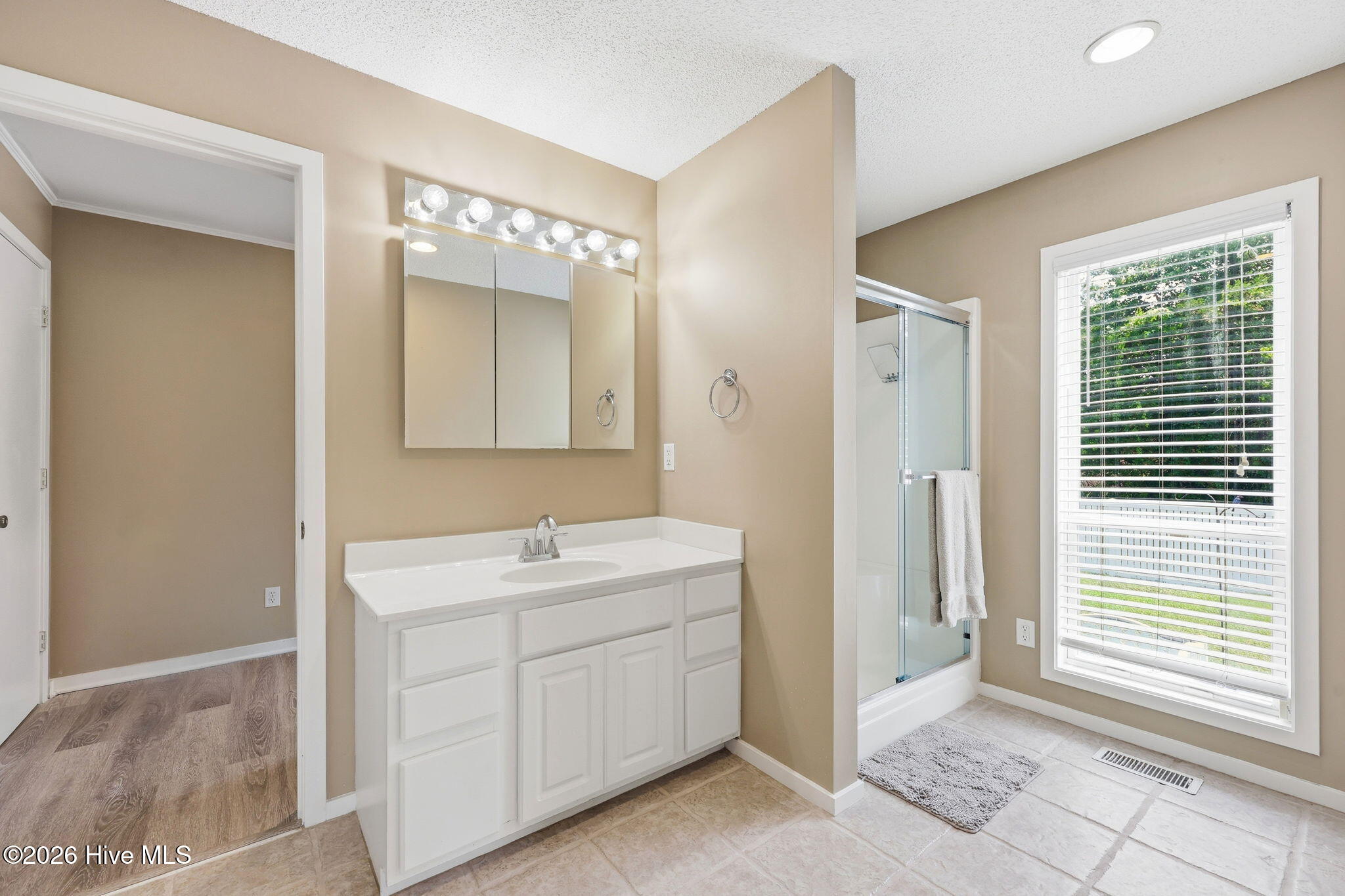 806 Lord Granville Drive,Morehead City