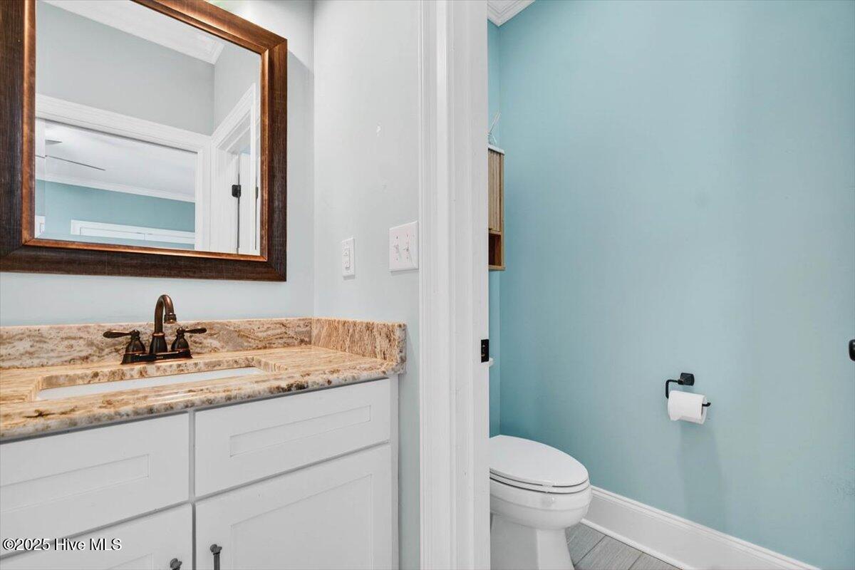 100531738 | Photo 26