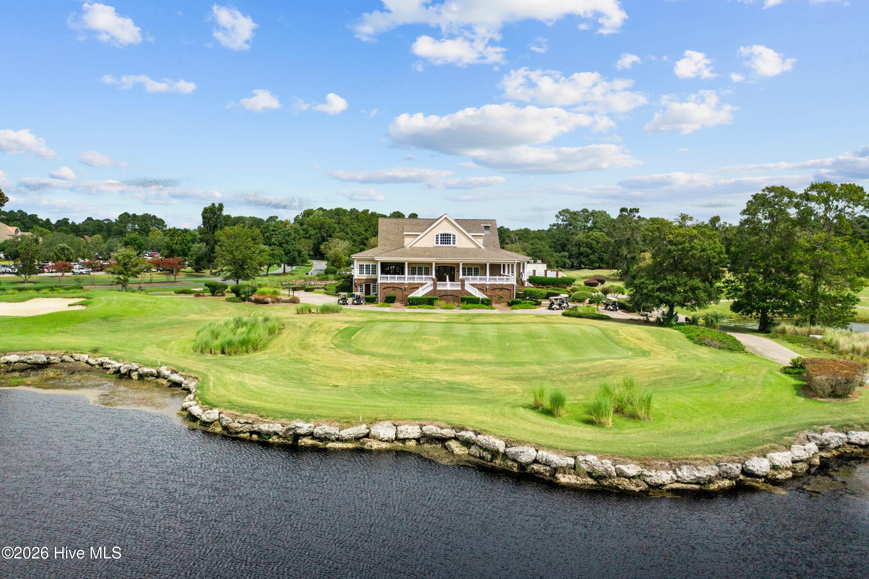 100555580 | Photo 11