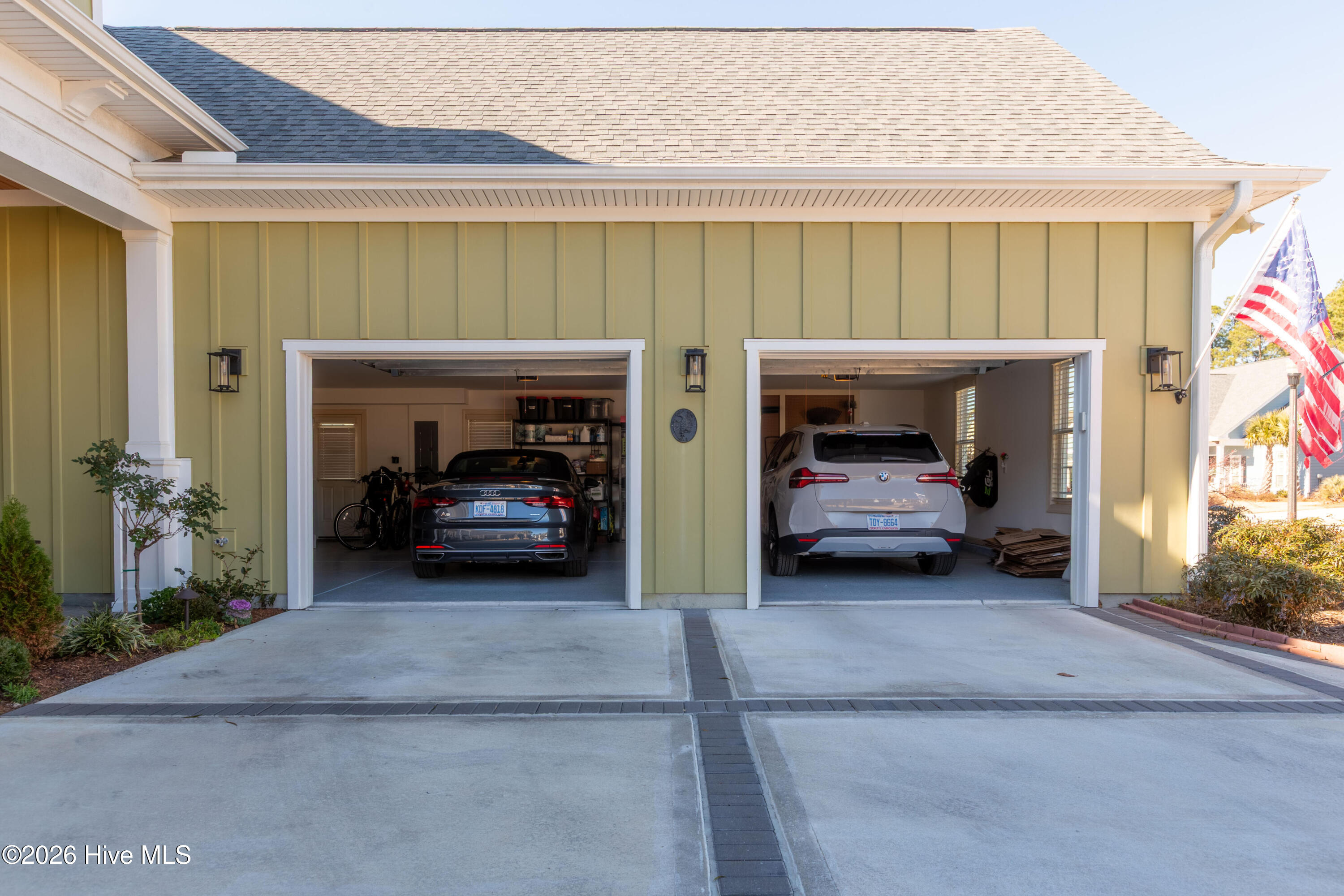 100550328 | Photo 34