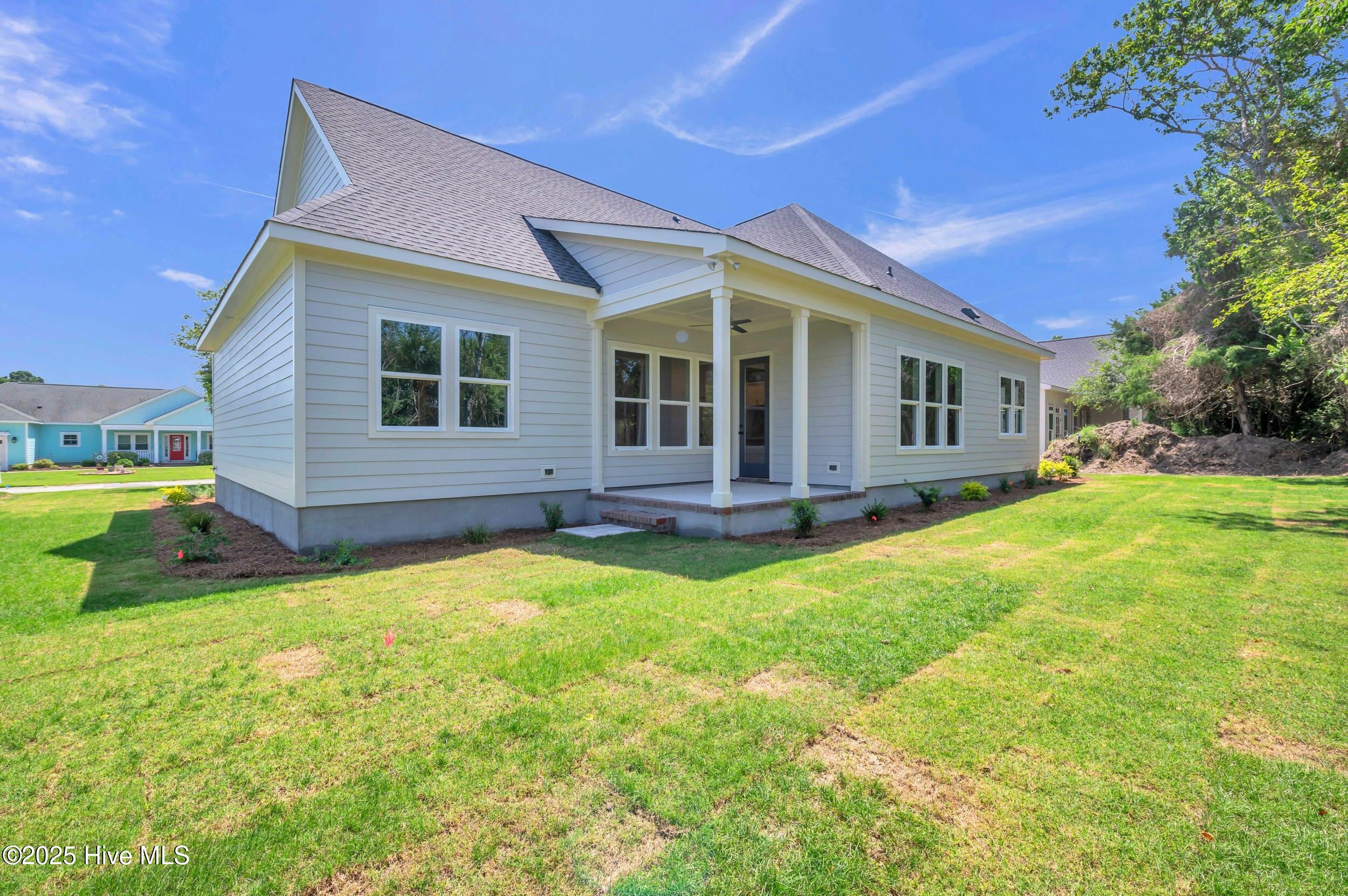 100542889 | Photo 39