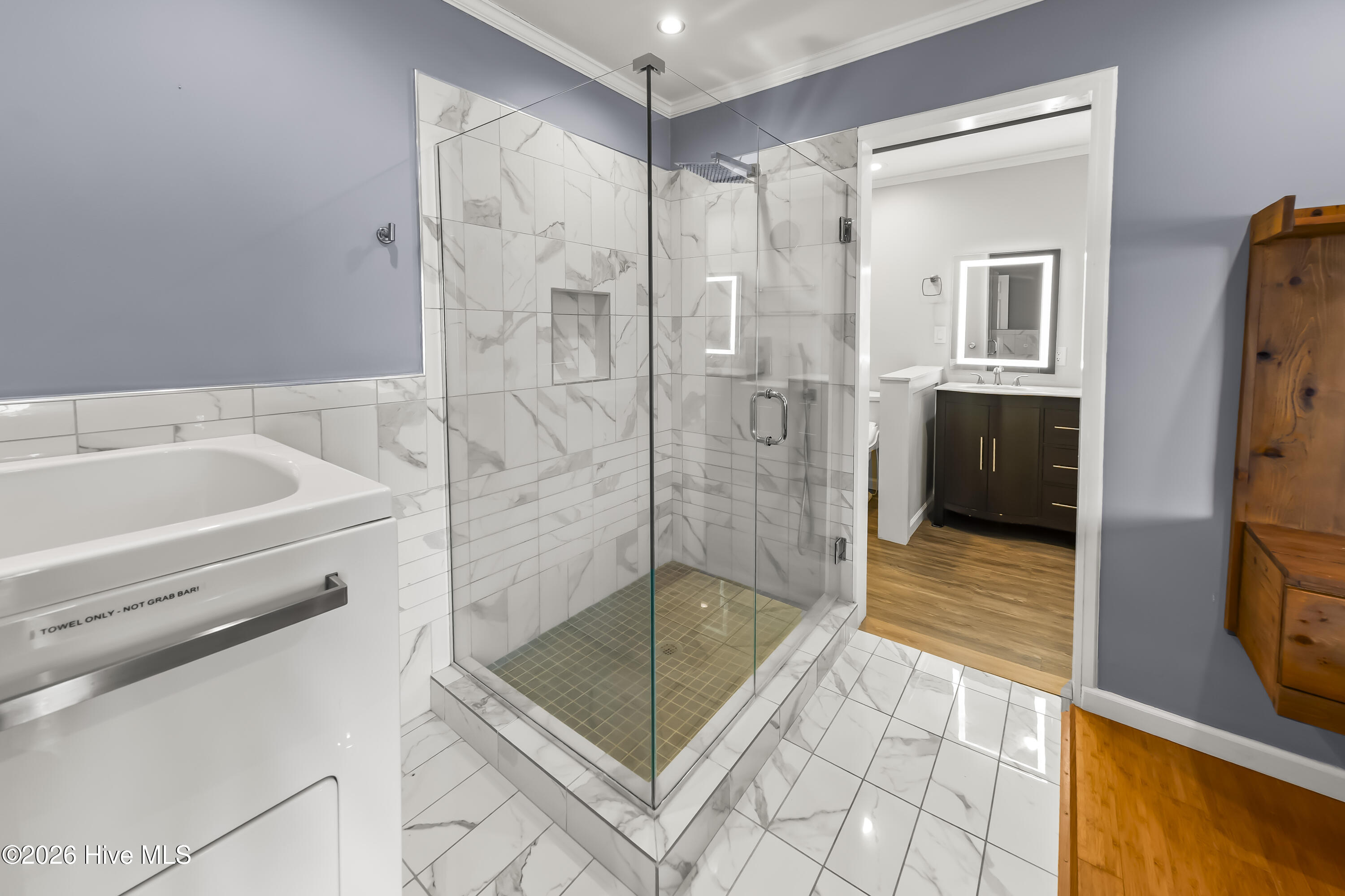 9209 Hornigold Avenue,Oriental