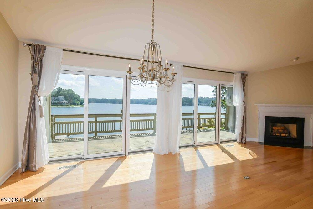Magnificient views of Lake Pinehurst