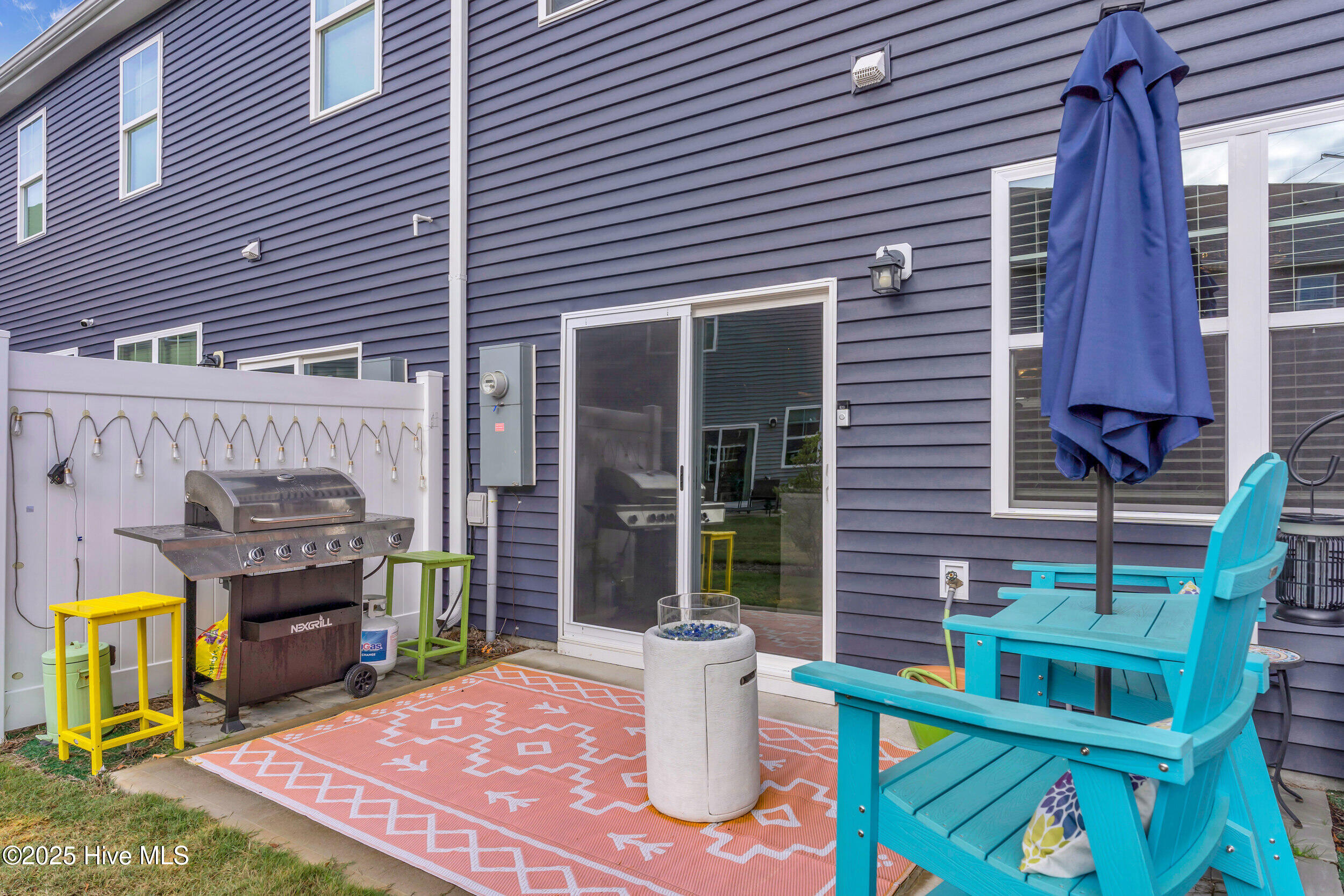 100544145 | Photo 28