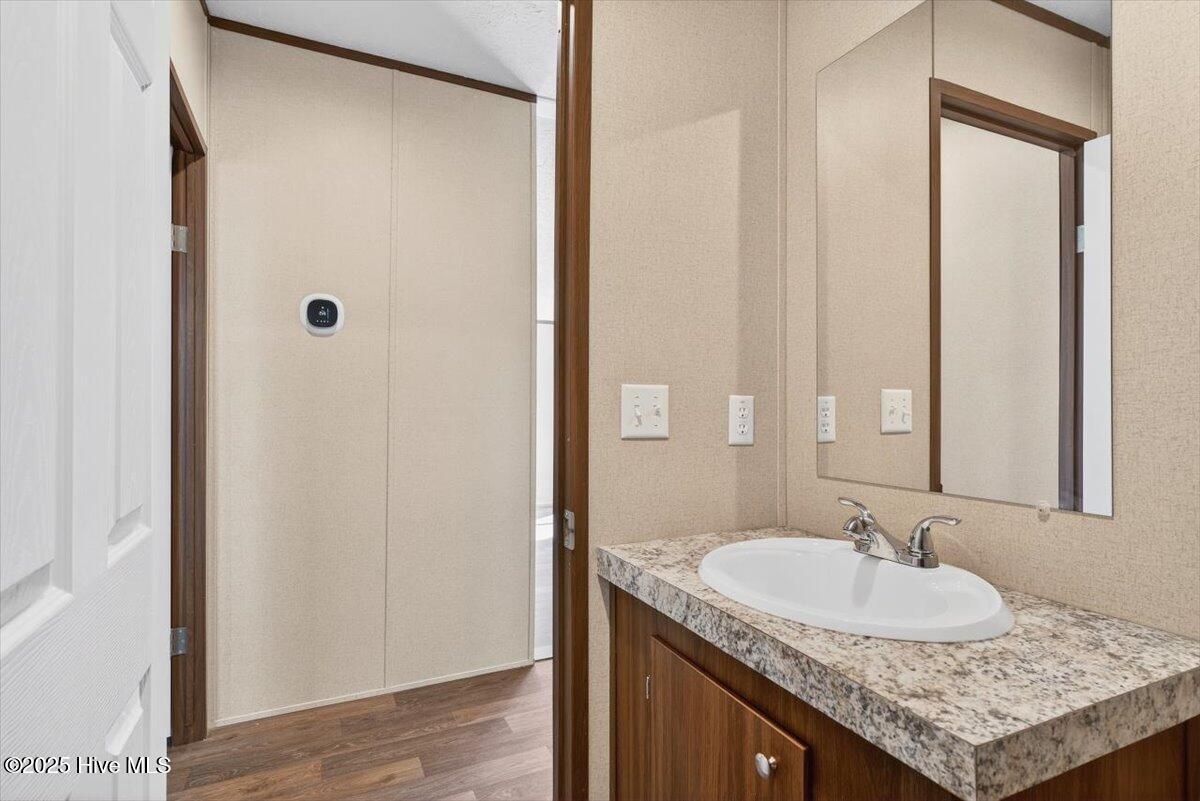 100544292 | Photo 47